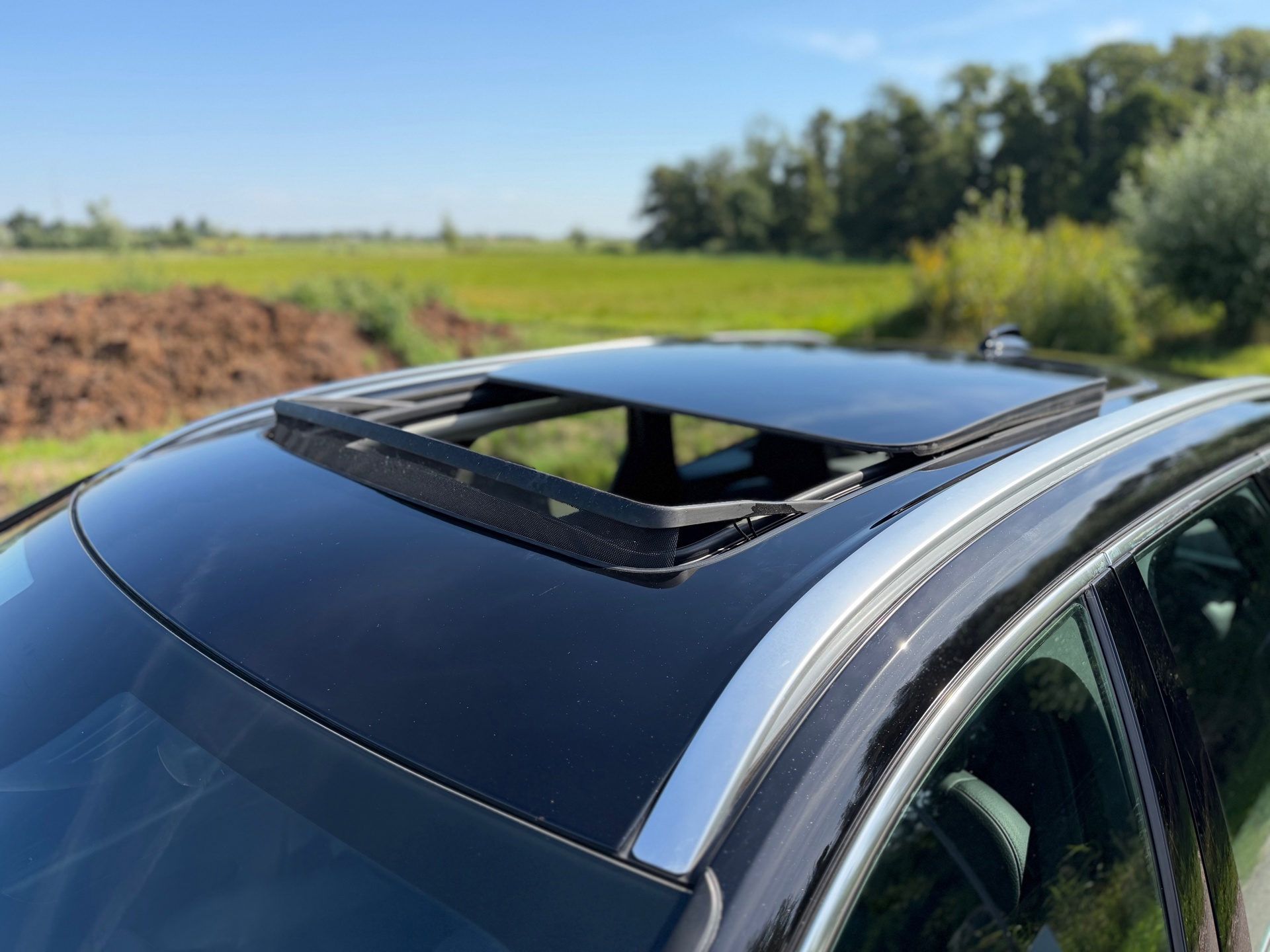 Volvo XC60 2.0 T8 Twin Engine AWD Momentum Pro (2020), foto 28