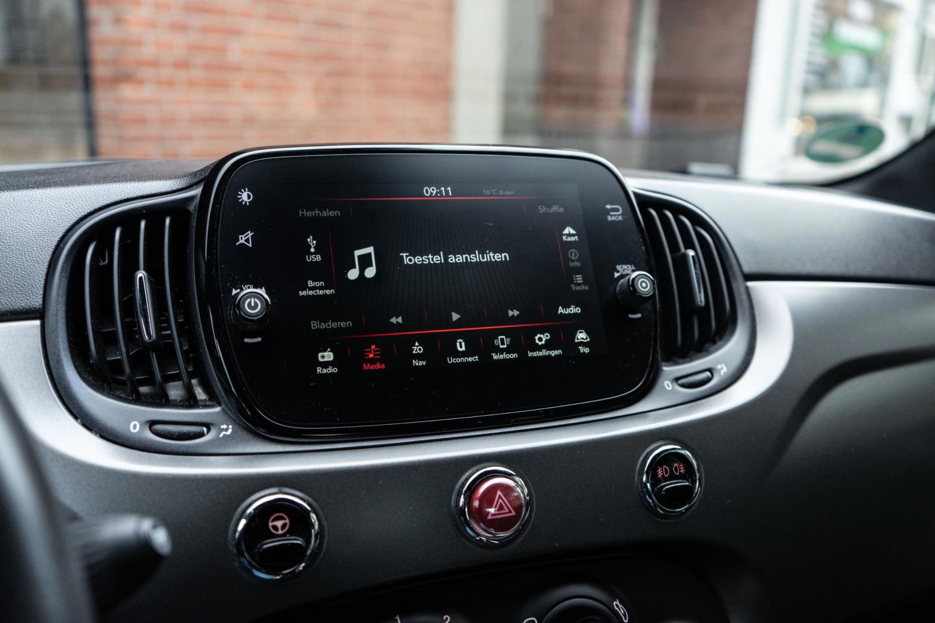 Fiat 500 C 1.2 Sport Cabrio (2019), foto 19