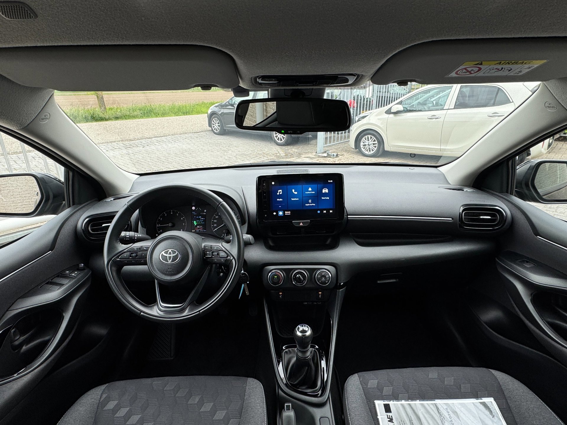 Toyota Yaris 1.5 VVT-i First Edition (2024), foto 2