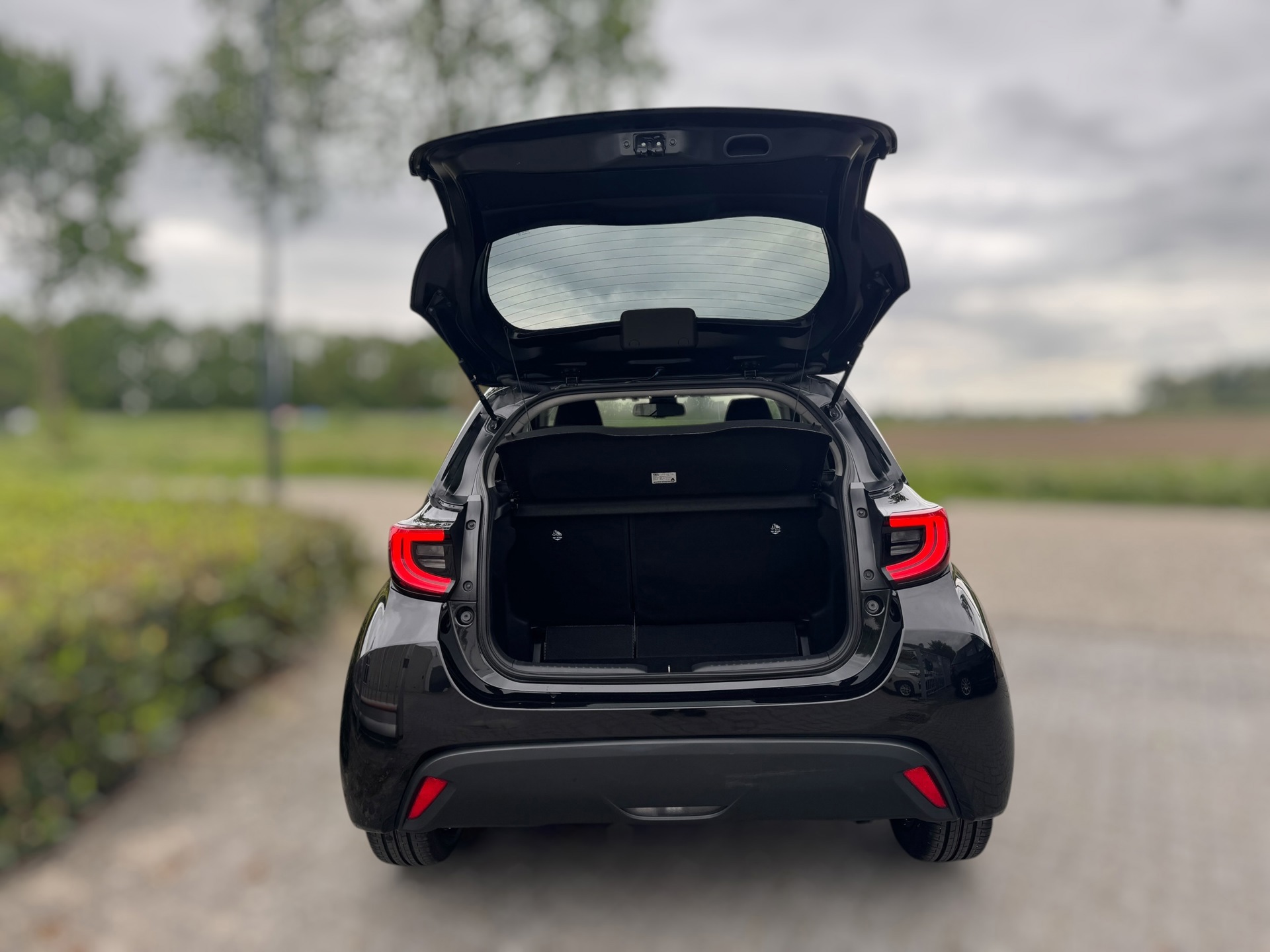 Toyota Yaris 1.5 VVT-i First Edition (2024), foto 32