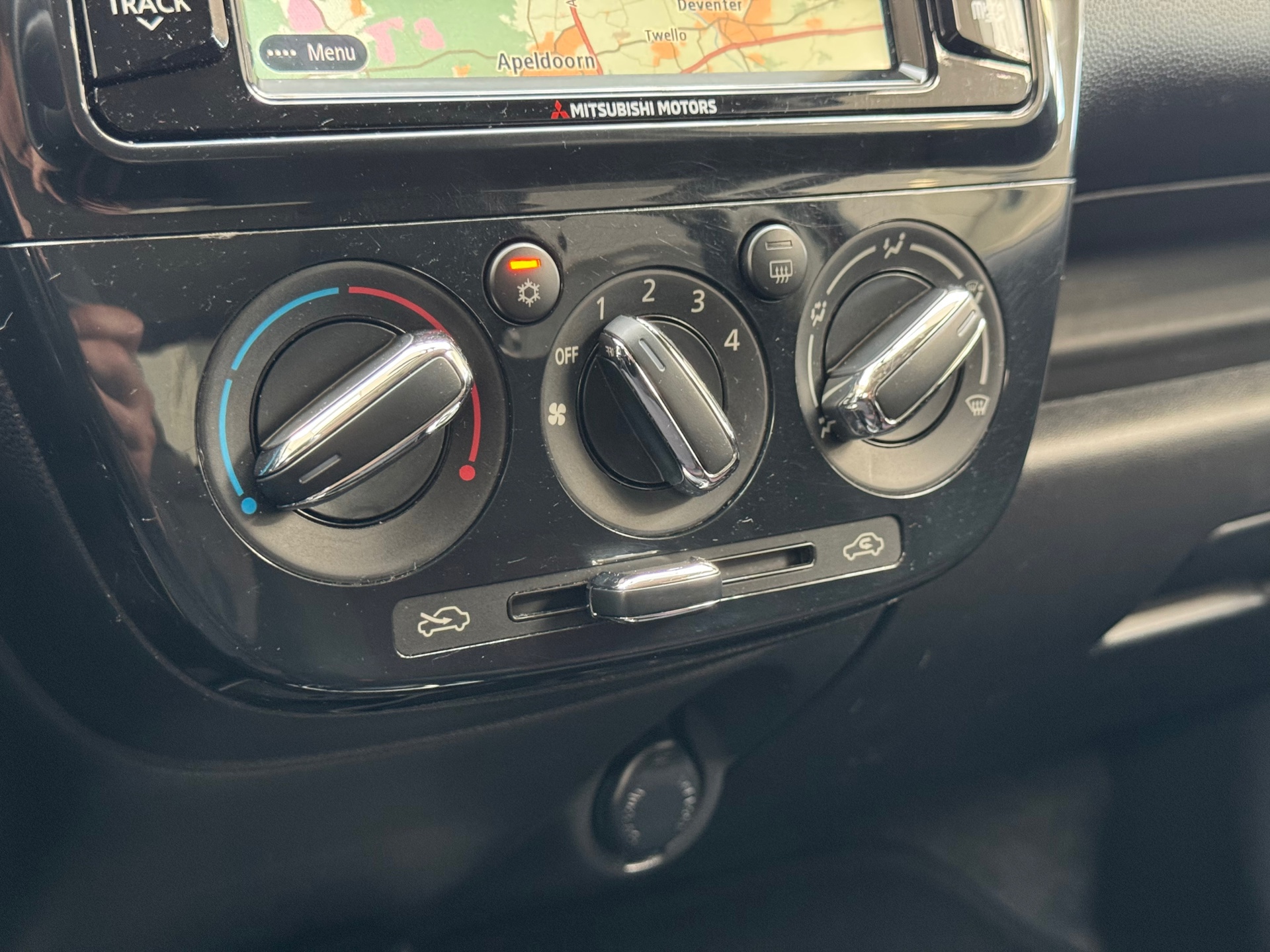 Mitsubishi Space Star 1.2 Instyle (2020), foto 17