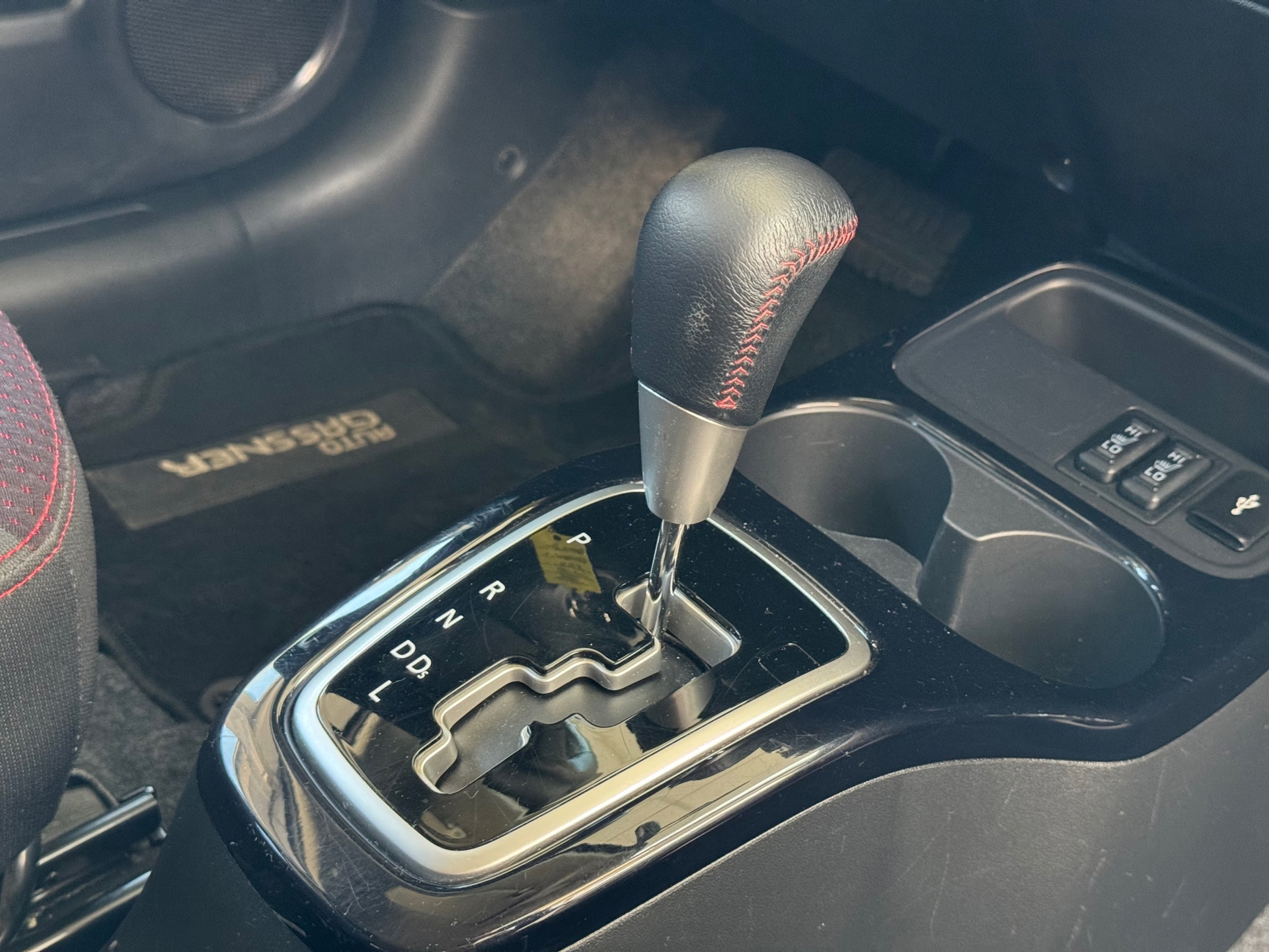 Mitsubishi Space Star 1.2 Instyle (2020), foto 19