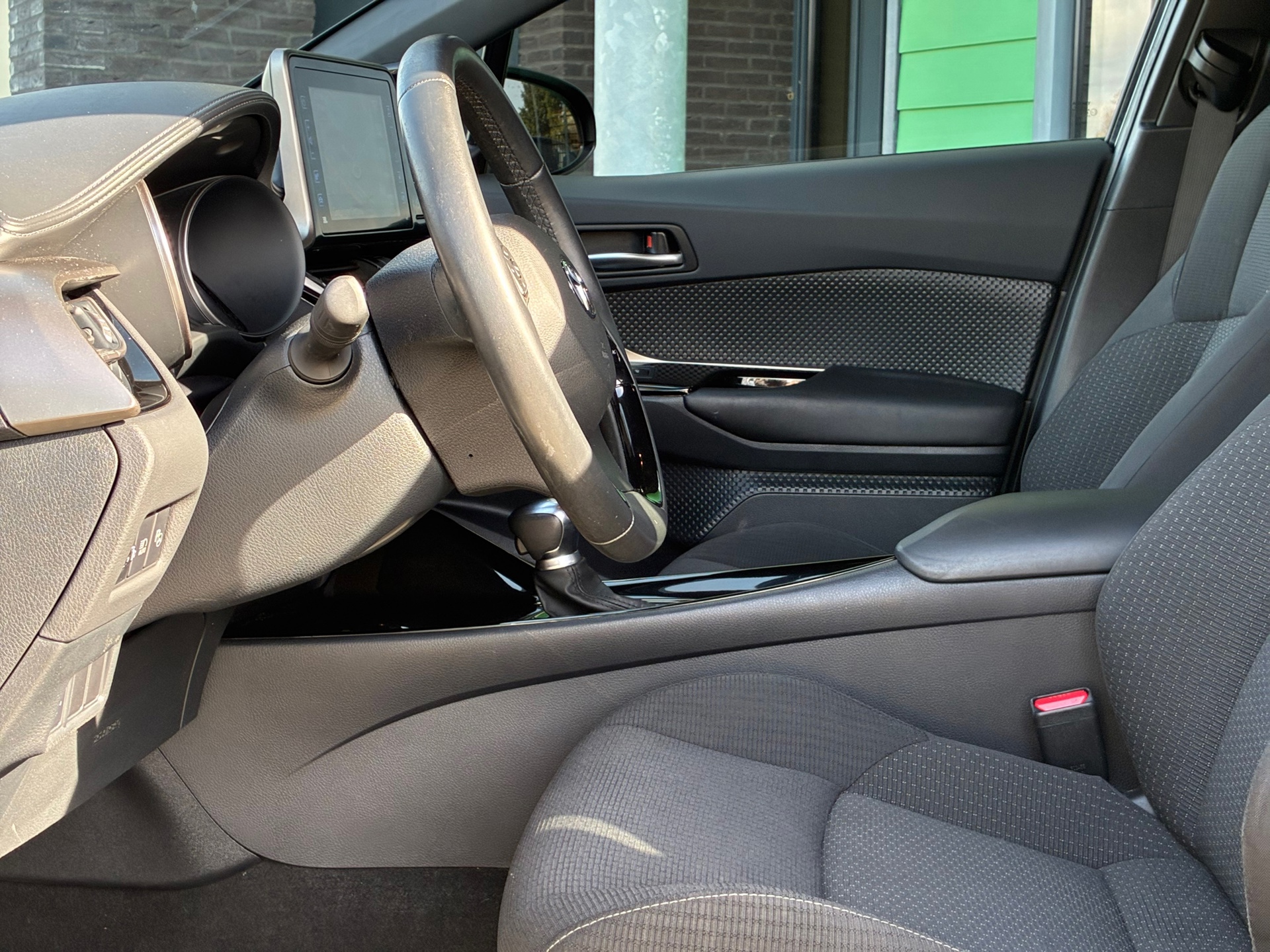 Toyota C-HR 1.8 Hybrid Style (2019), foto 13