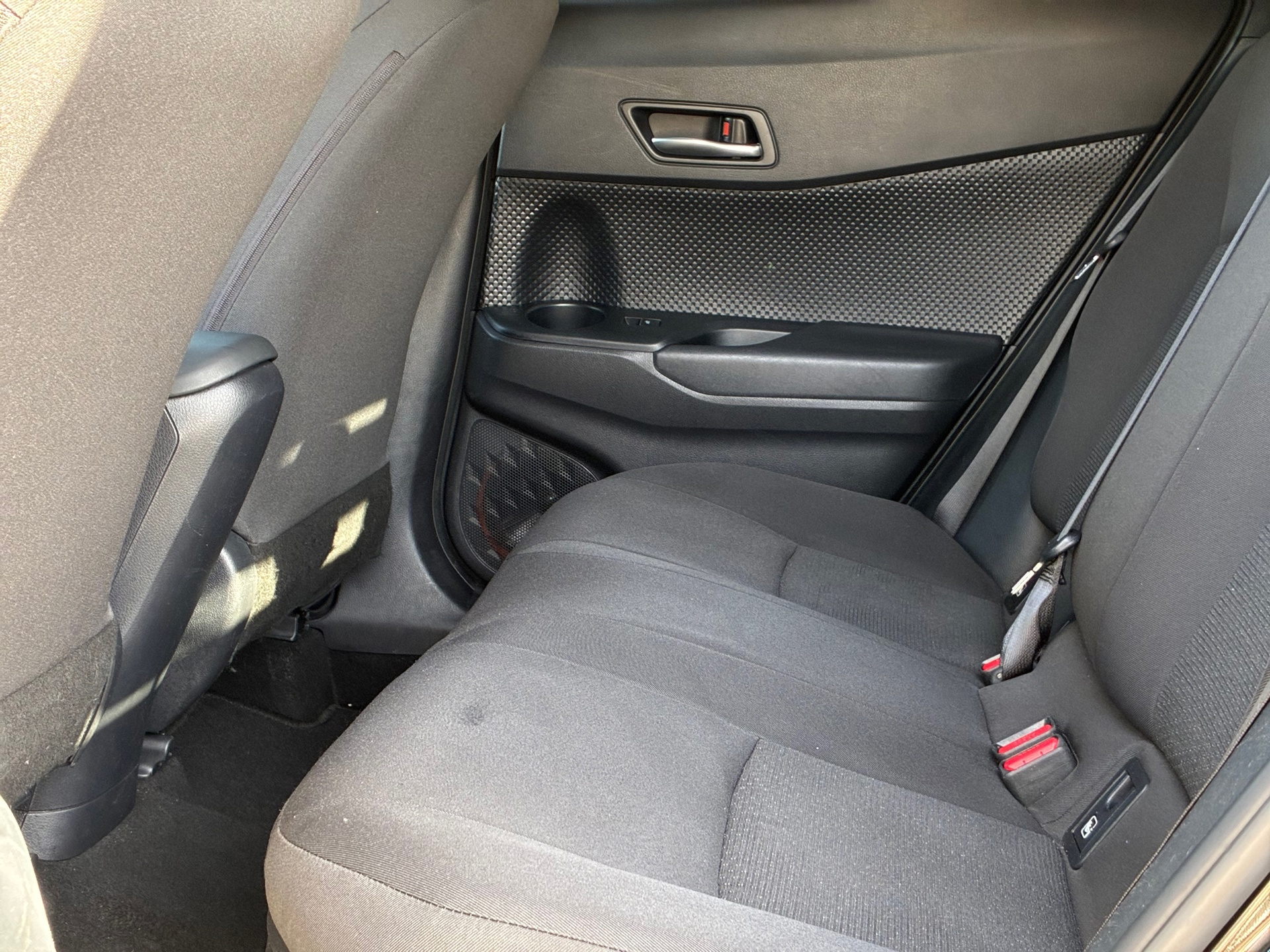 Toyota C-HR 1.8 Hybrid Style (2019), foto 16