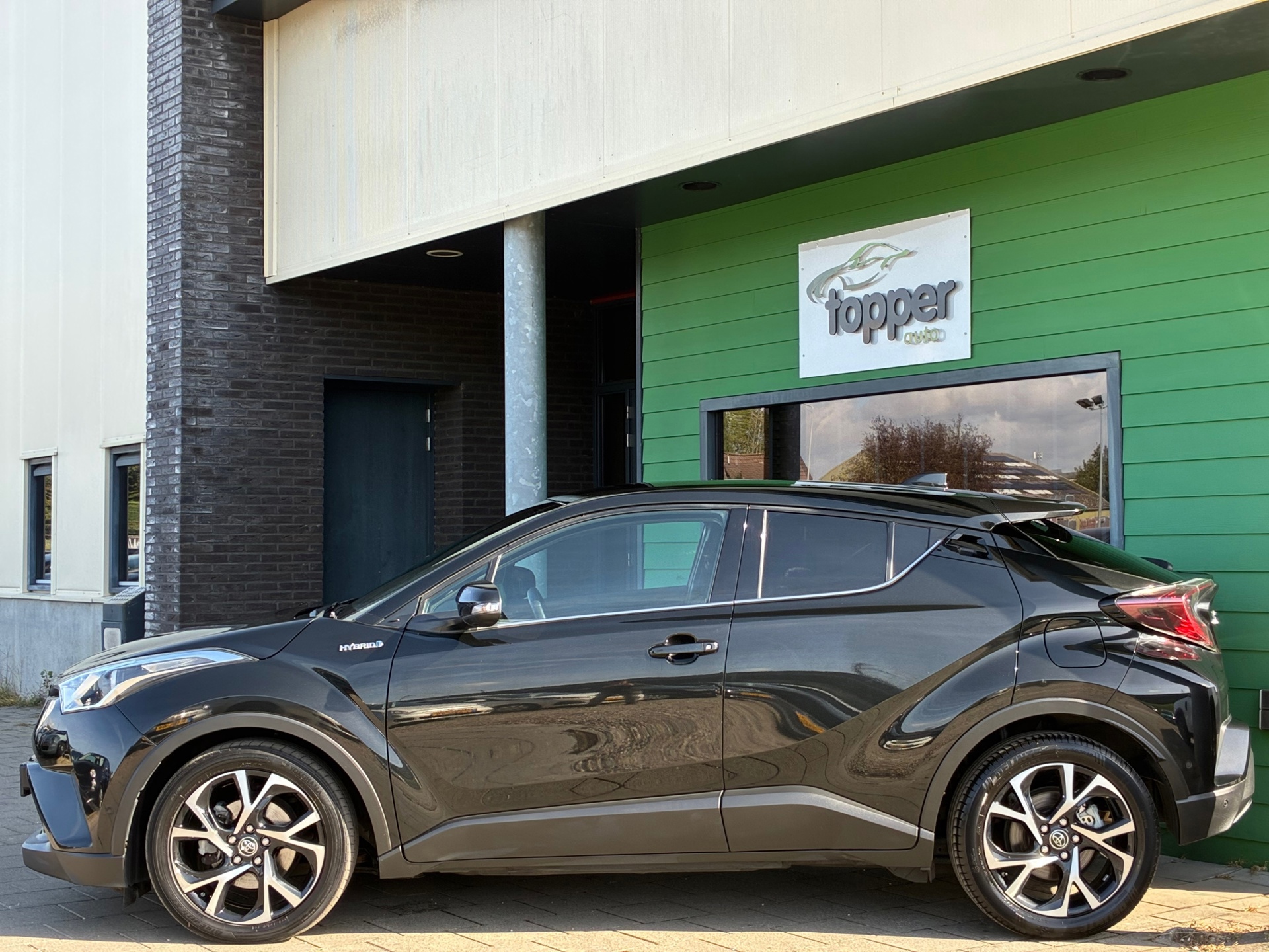 Toyota C-HR 1.8 Hybrid Style (2019), foto 6