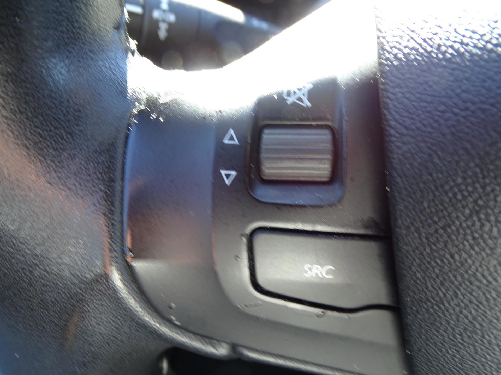 Peugeot 2008 1.2 PureTech Allure (2016), foto 15