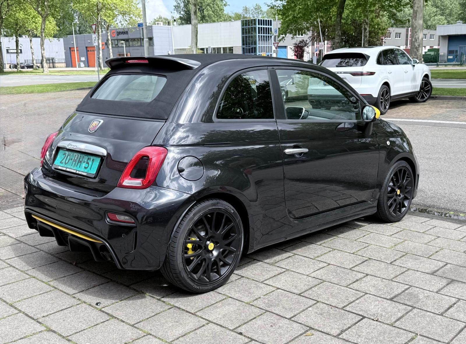 Fiat 500 1.4 T-Jet Abarth 595 Pista Turismo 70th Anniversary (2018), foto 4