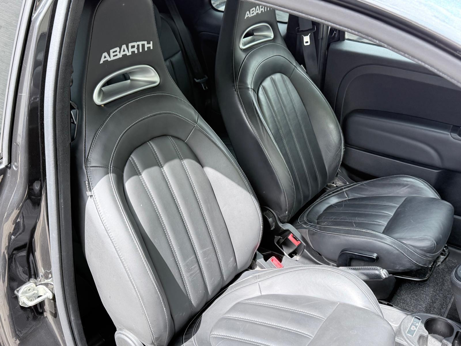 Fiat 500 1.4 T-Jet Abarth 595 Pista Turismo 70th Anniversary (2018), foto 7
