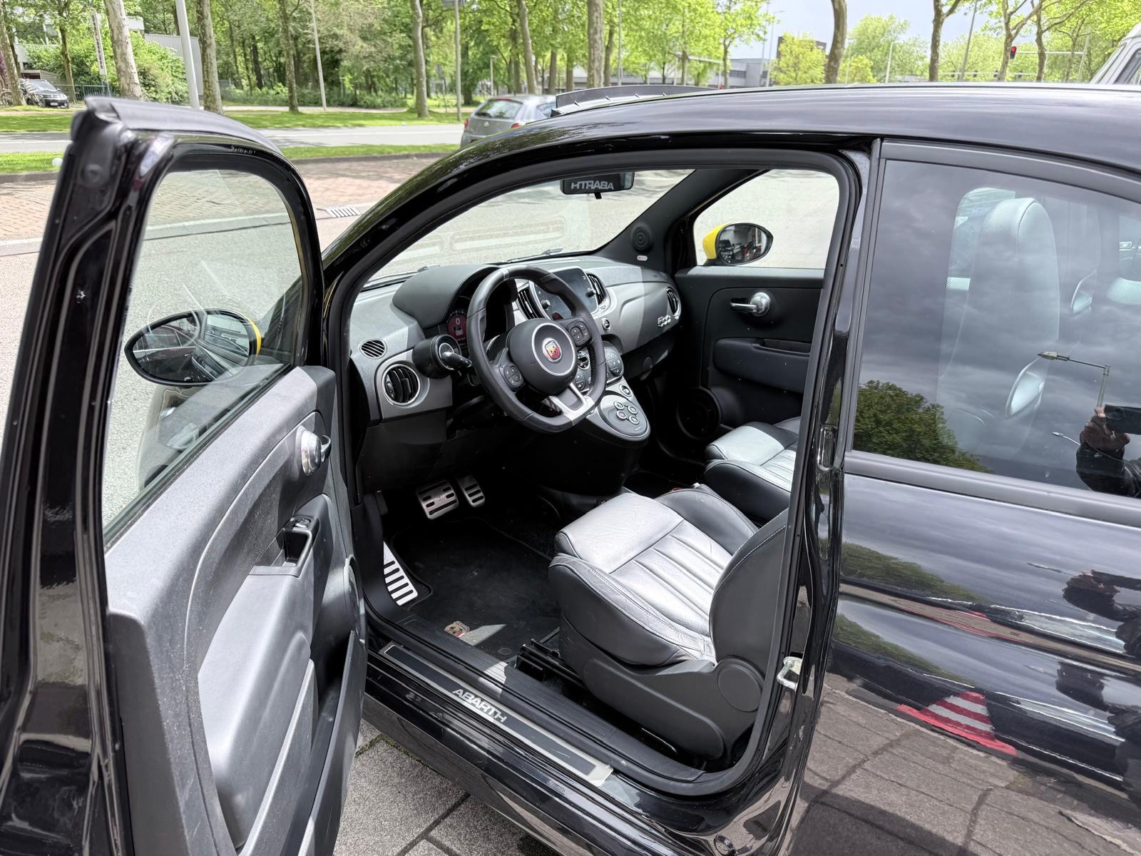 Fiat 500 1.4 T-Jet Abarth 595 Pista Turismo 70th Anniversary (2018), foto 8