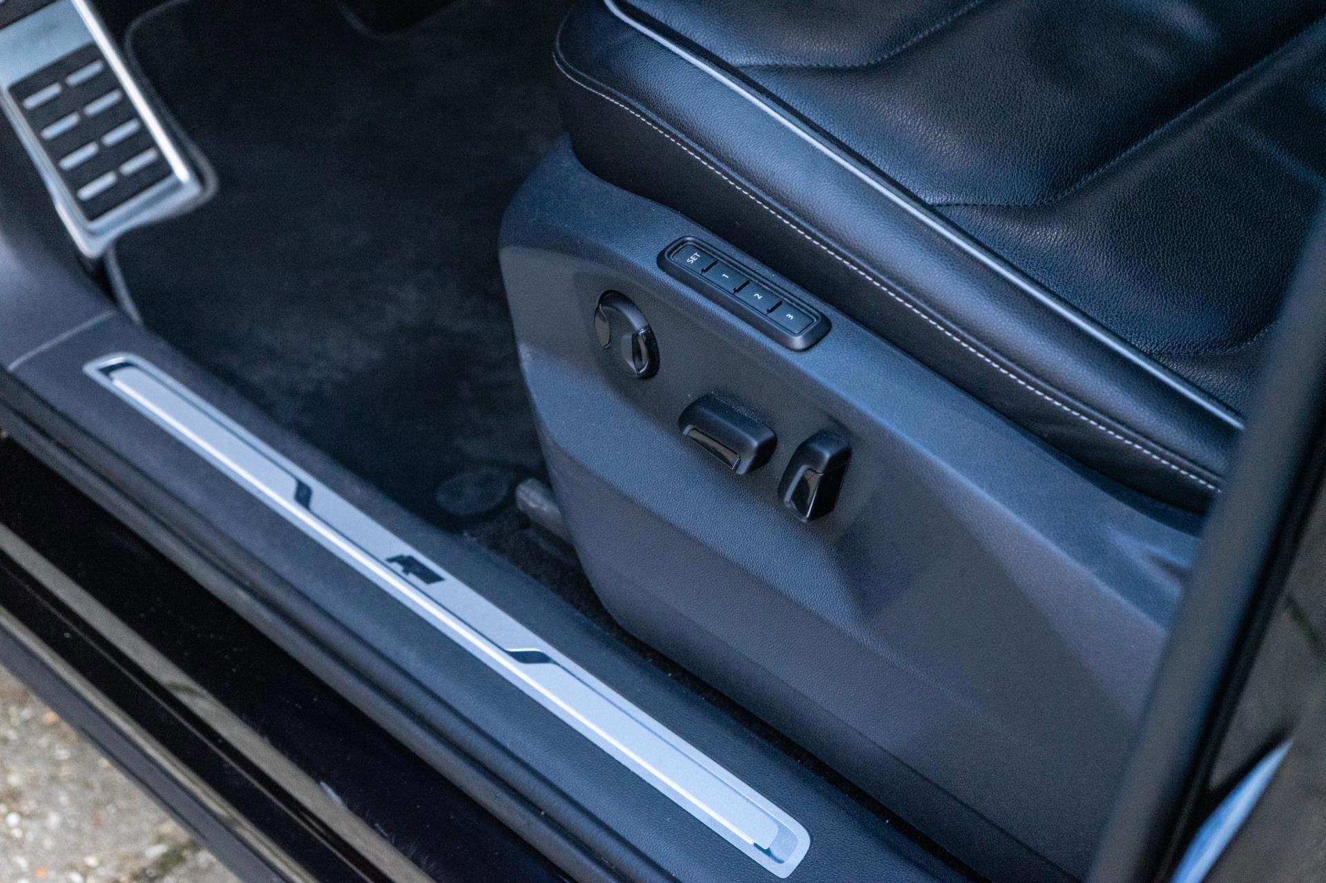 Volkswagen Tiguan 2.0 TSI 4Motion R-Line (2018), foto 11