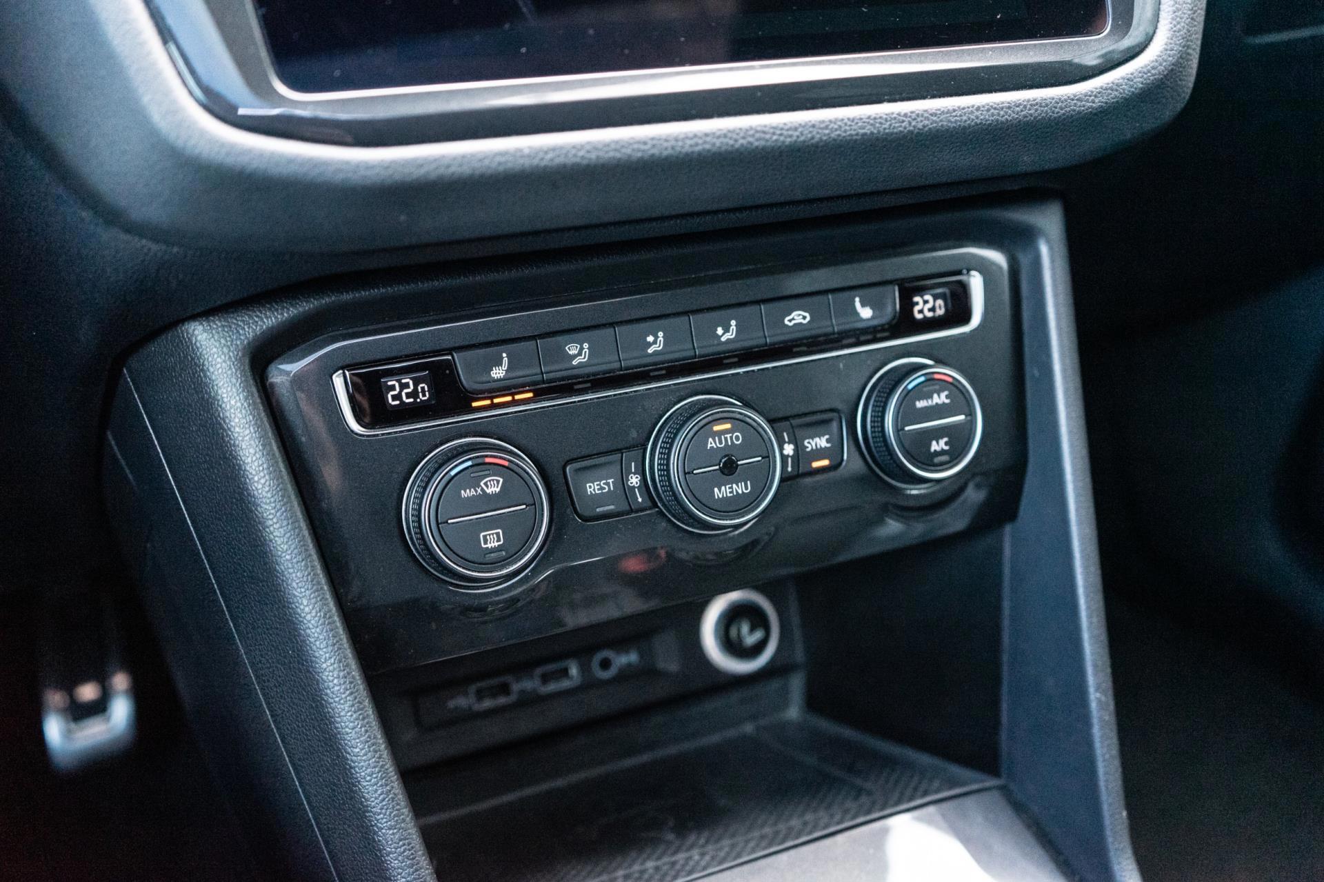 Volkswagen Tiguan 2.0 TSI 4Motion R-Line (2018), foto 27
