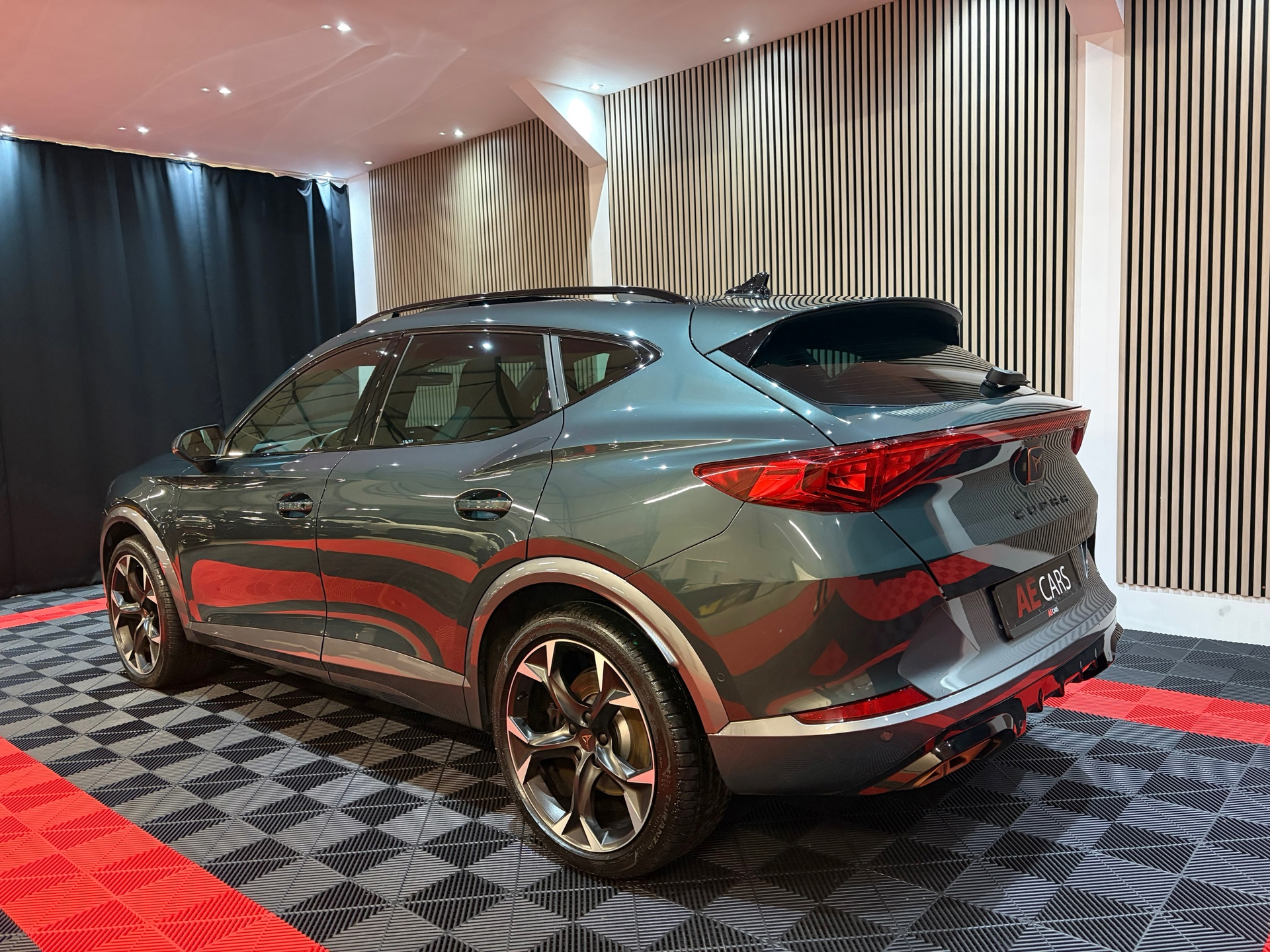 CUPRA Formentor 1.4 e-Hybrid VZ Performance (2022), foto 13