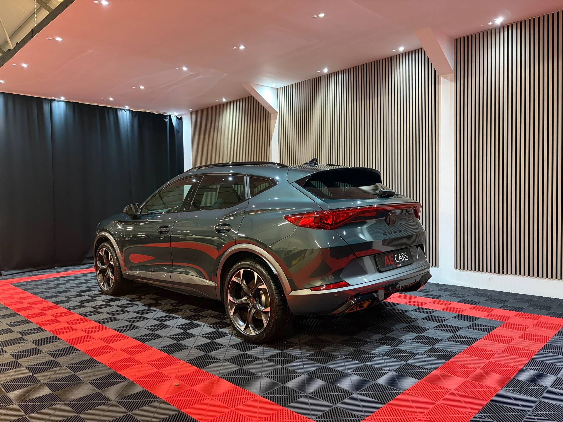 CUPRA Formentor 1.4 e-Hybrid VZ Performance (2022), foto 14