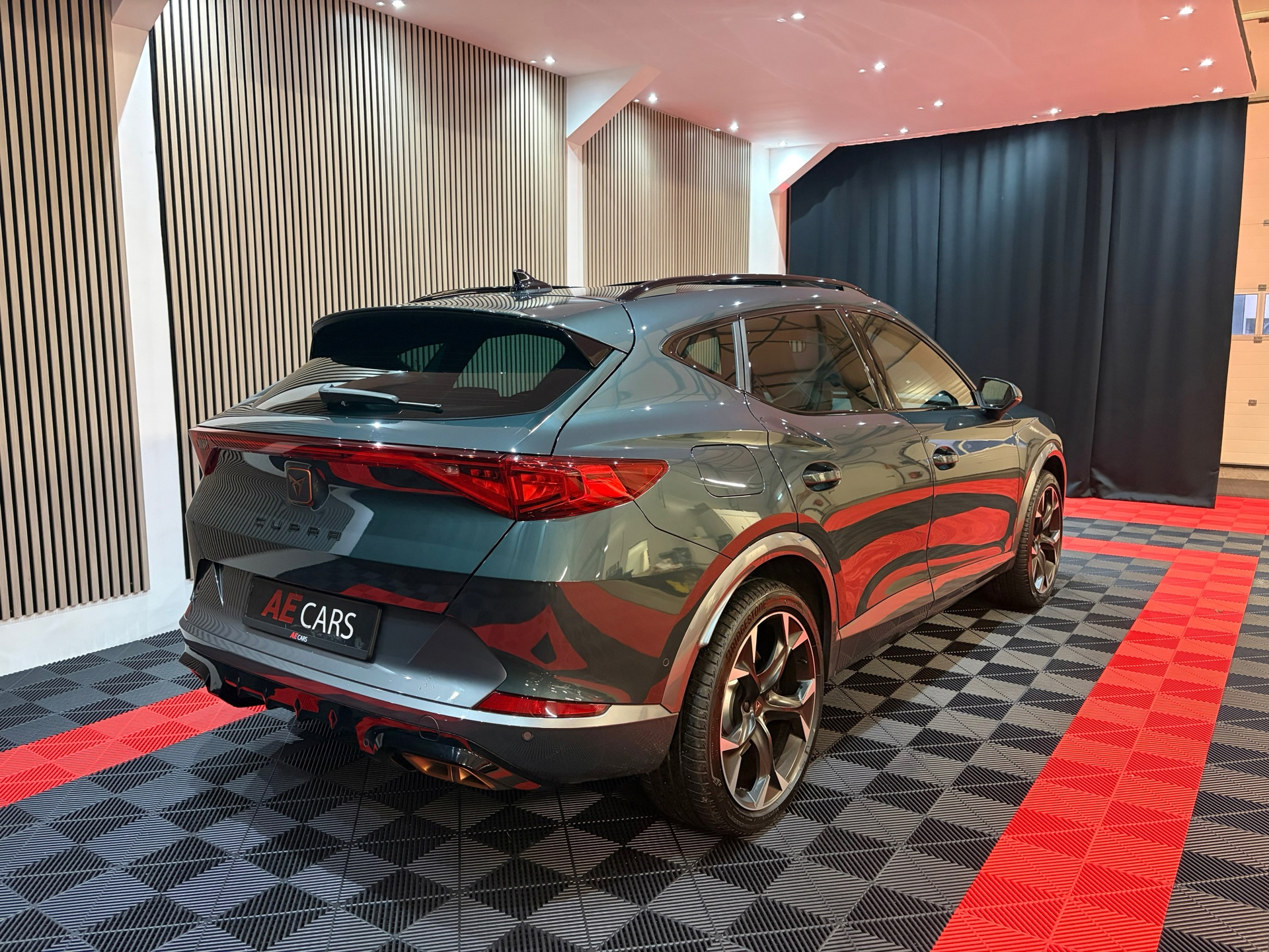 CUPRA Formentor 1.4 e-Hybrid VZ Performance (2022), foto 5