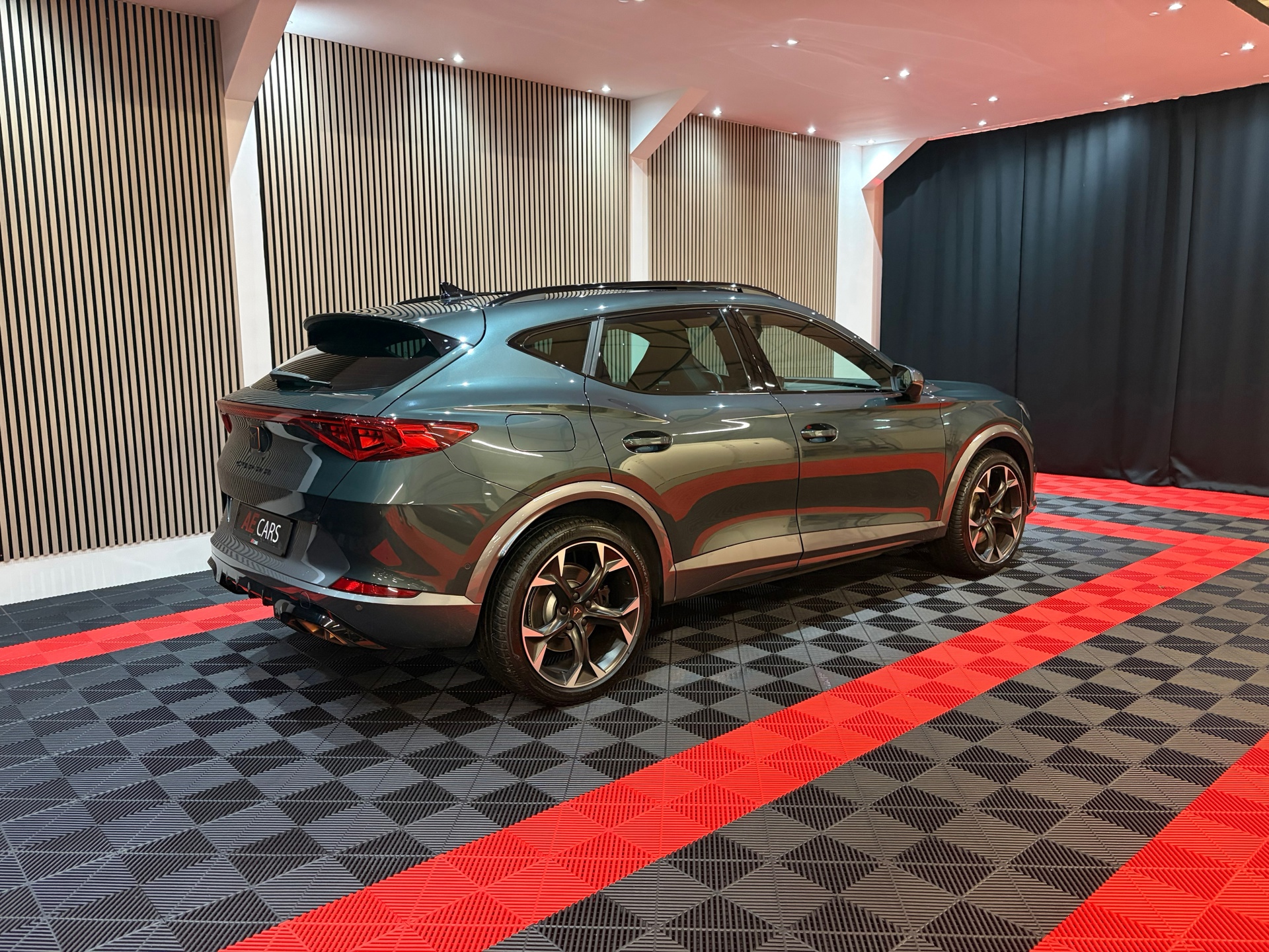 CUPRA Formentor 1.4 e-Hybrid VZ Performance (2022), foto 6
