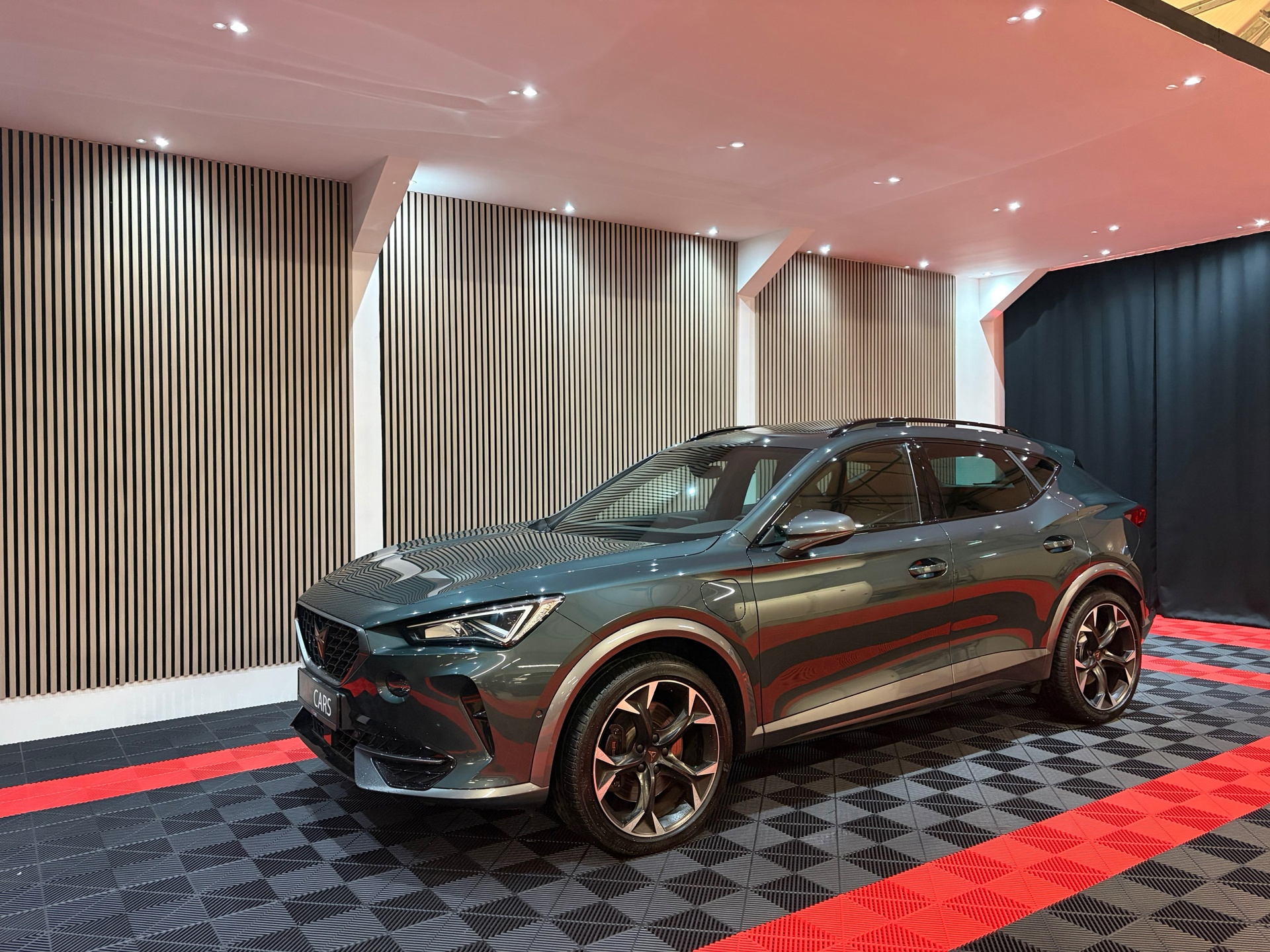 CUPRA Formentor 1.4 e-Hybrid VZ Performance (2022), foto 9