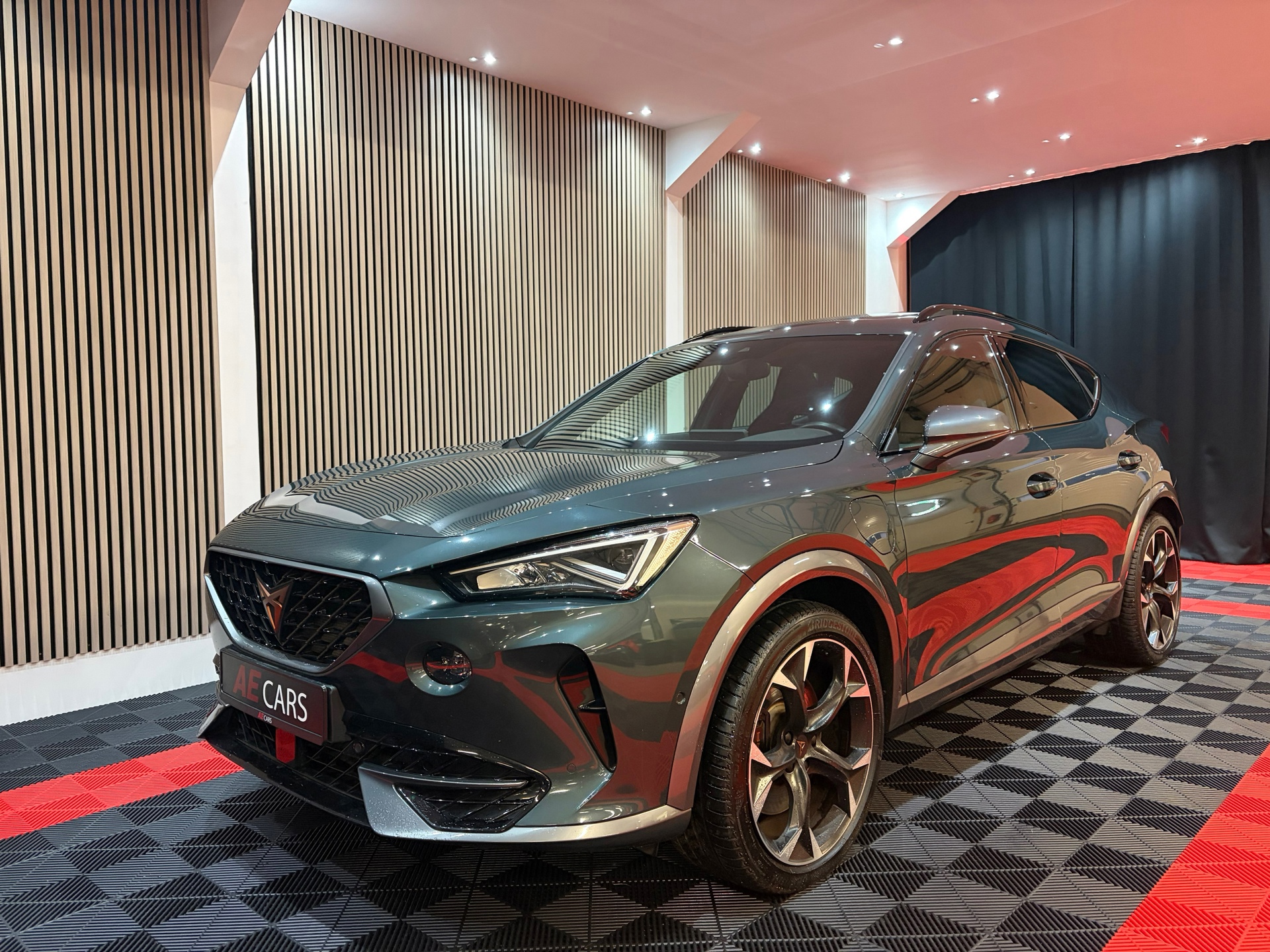 CUPRA Formentor 1.4 e-Hybrid VZ Performance (2022), foto 10