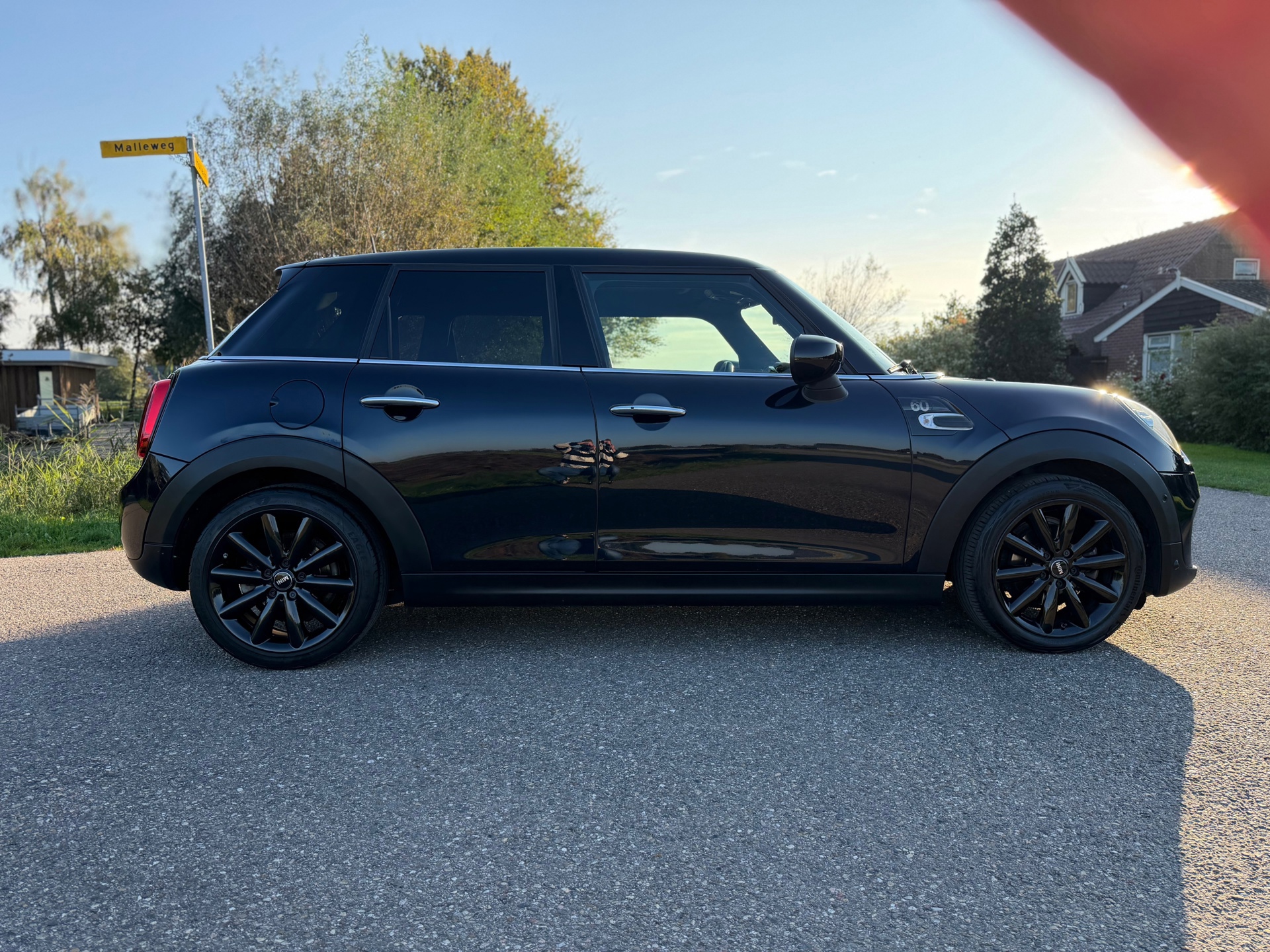 Mini 5-Deurs 1.5 Cooper 60 Years Edition (2020), foto 7