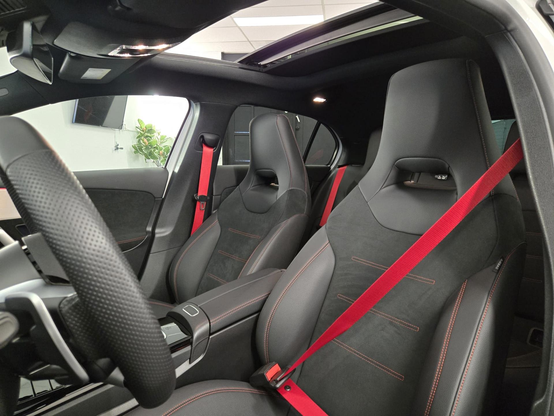 Mercedes-Benz A-klasse AMG 35 4MATIC (2023), foto 12