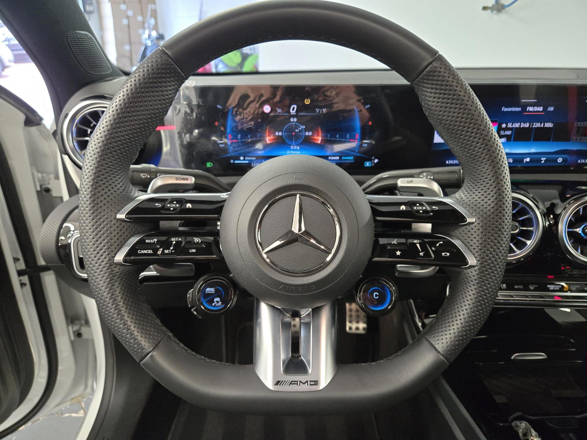 Mercedes-Benz A-klasse AMG 35 4MATIC (2023), foto 14