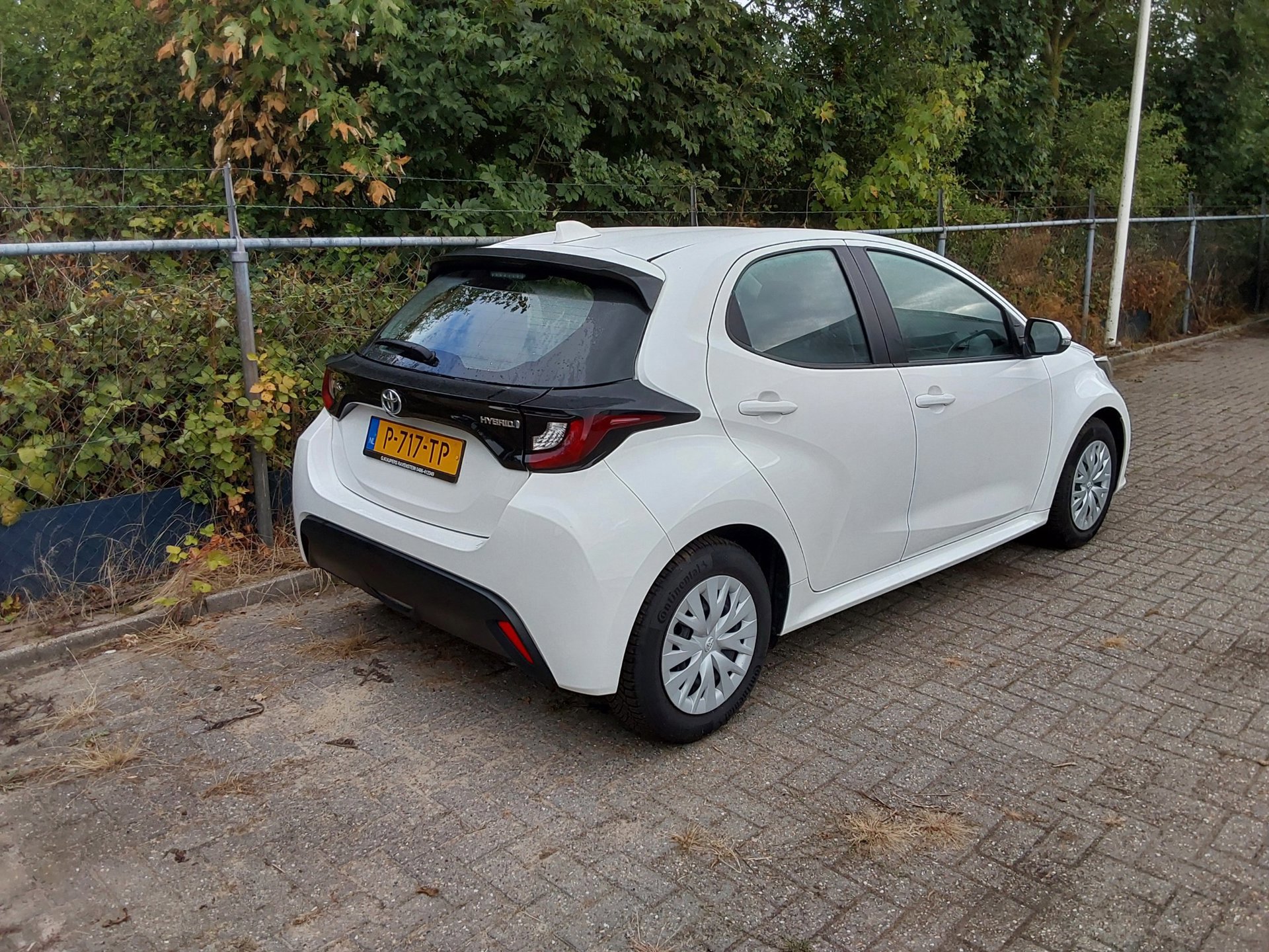 Toyota Yaris 1.5 Hybrid Active (2022), foto 2