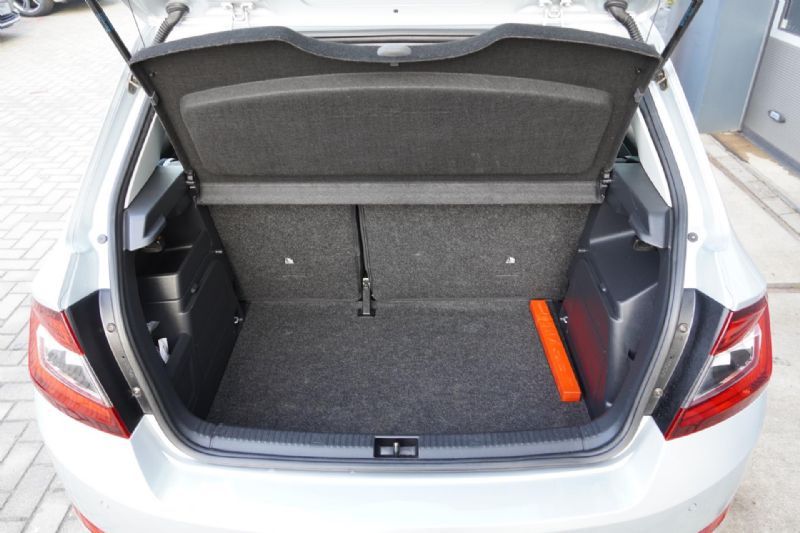 Skoda Fabia 1.0 TSI Business Edition (2020), foto 23