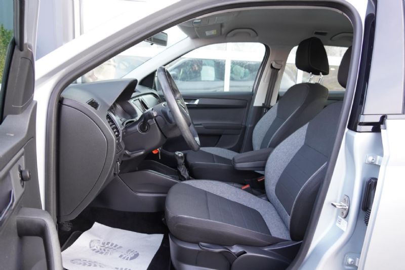 Skoda Fabia 1.0 TSI Business Edition (2020), foto 9