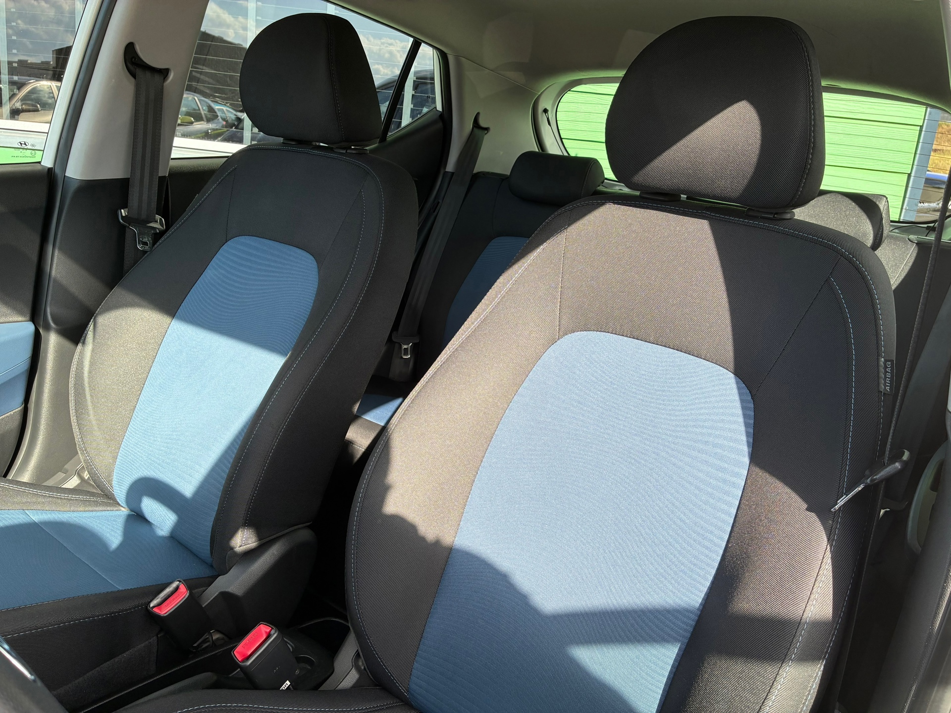 Hyundai I10 1.0i i-Motion Comfort (2016), foto 15