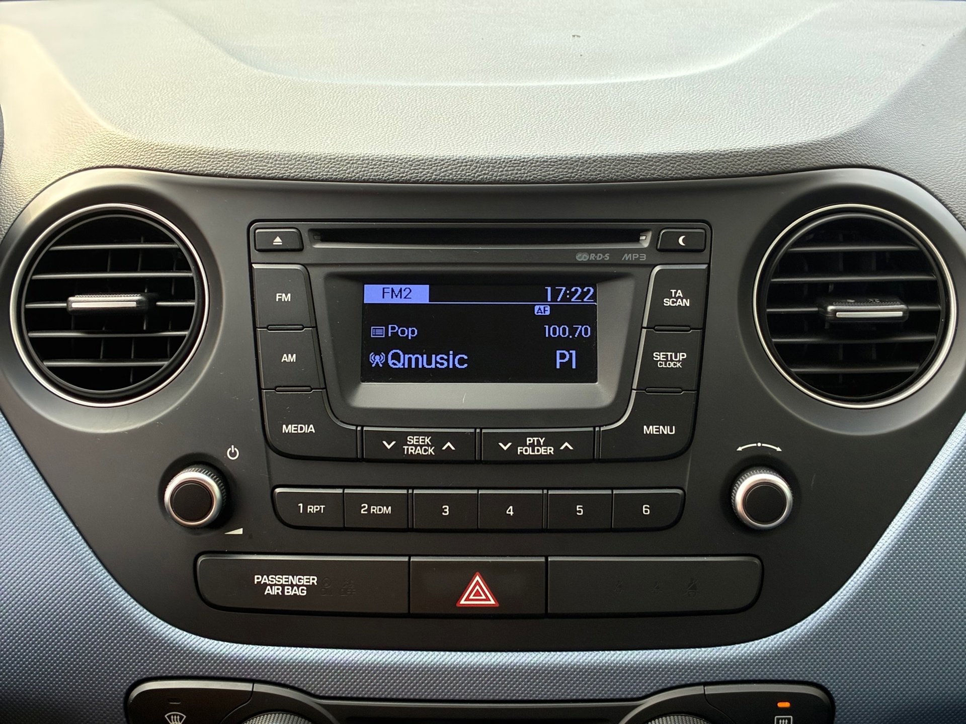 Hyundai I10 1.0i i-Motion Comfort (2016), foto 18