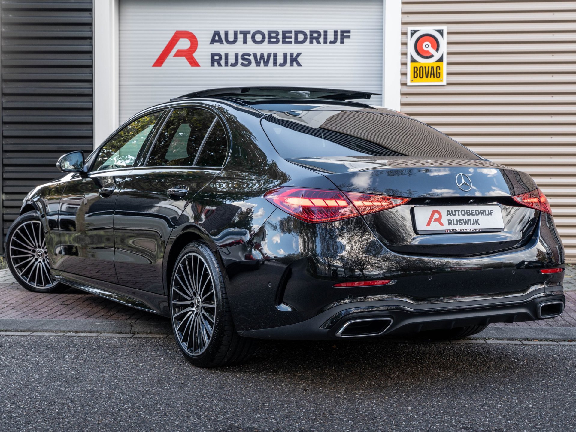 Mercedes-Benz C-klasse 180 AMG (2022), foto 3