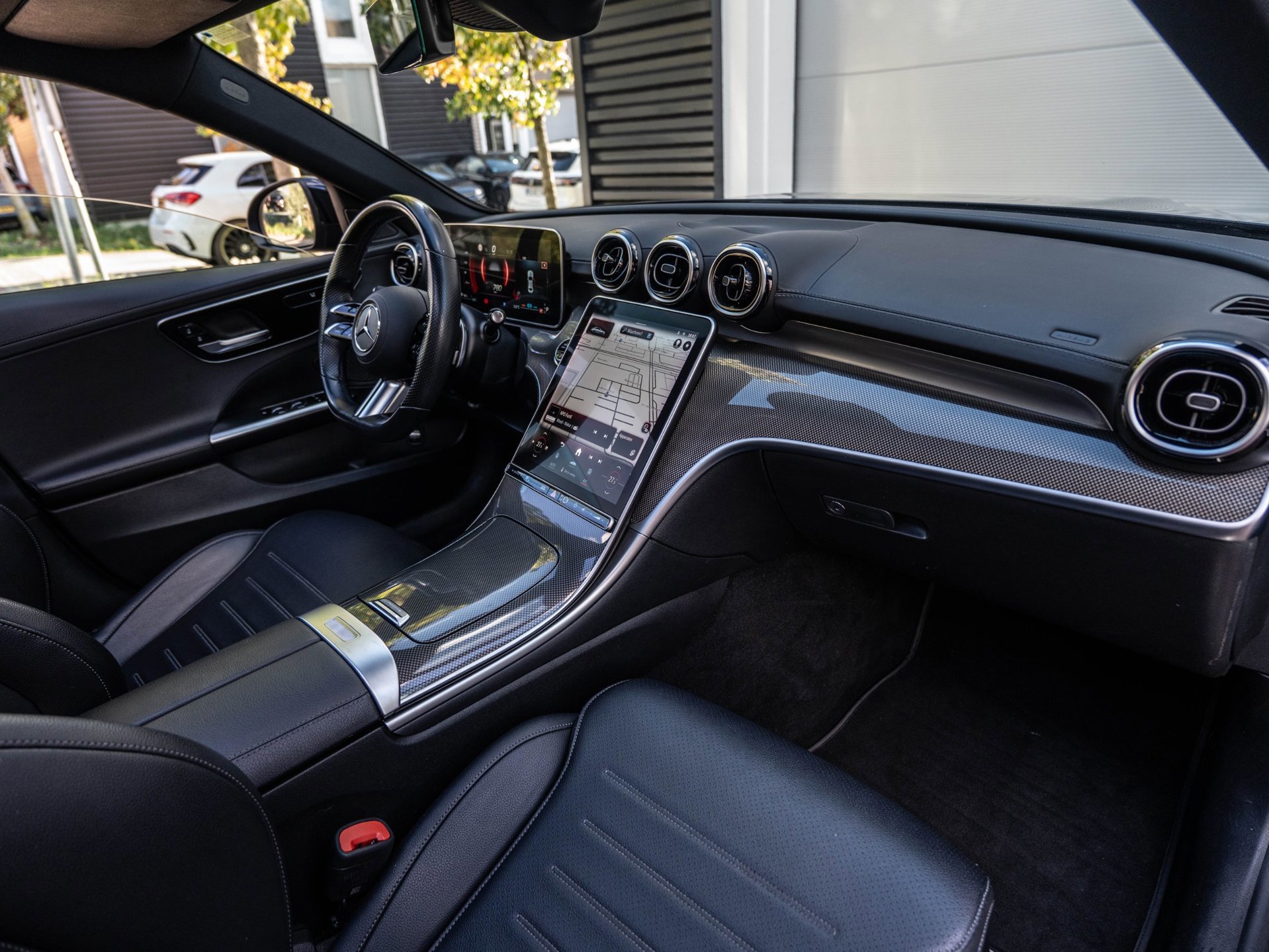 Mercedes-Benz C-klasse 180 AMG (2022), foto 24