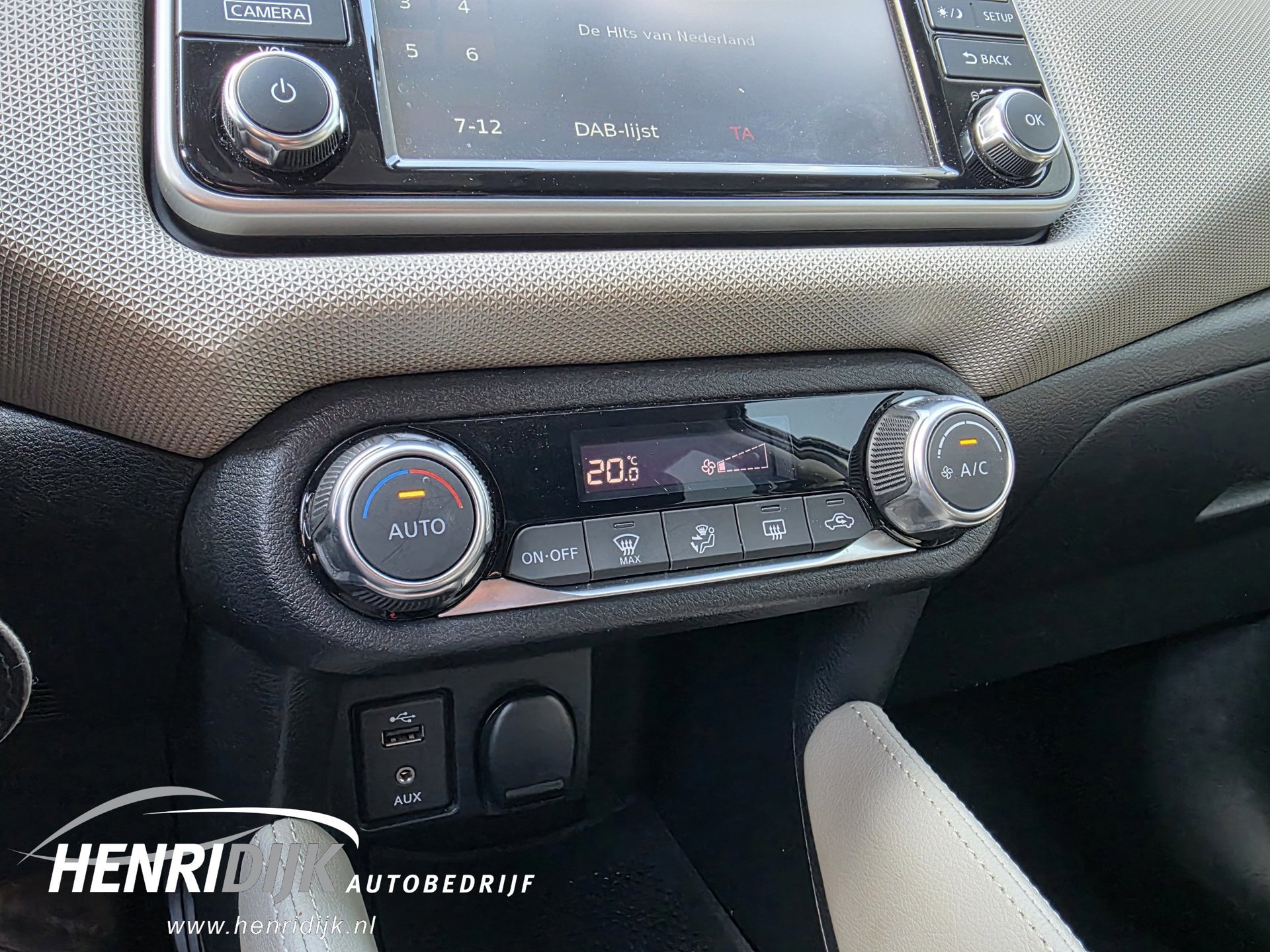 Nissan Micra 0.9 IG-T N-Connecta (2018), foto 22