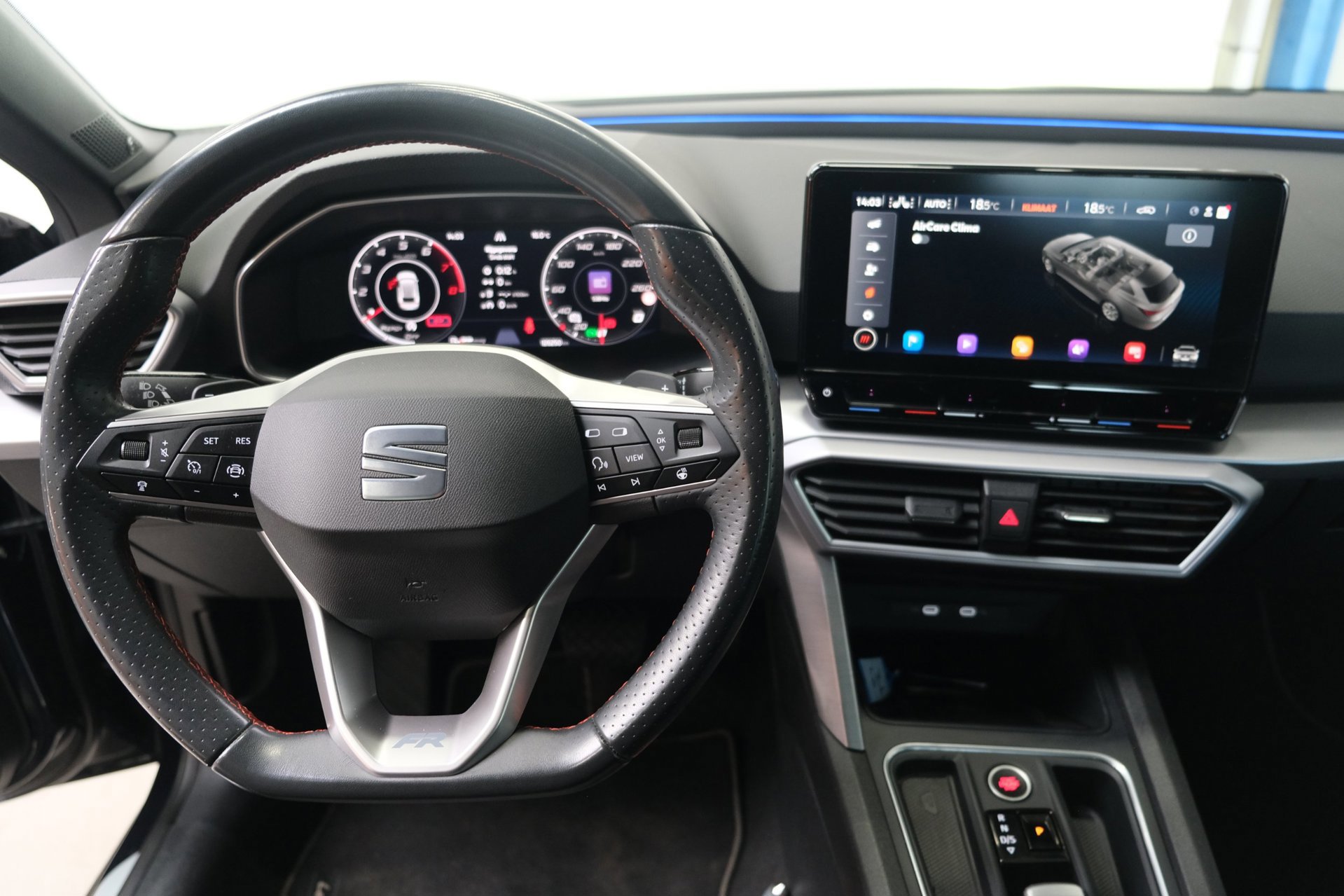 Seat Leon Sportstourer 1.5 eTSI FR Business Intense (2022), foto 16