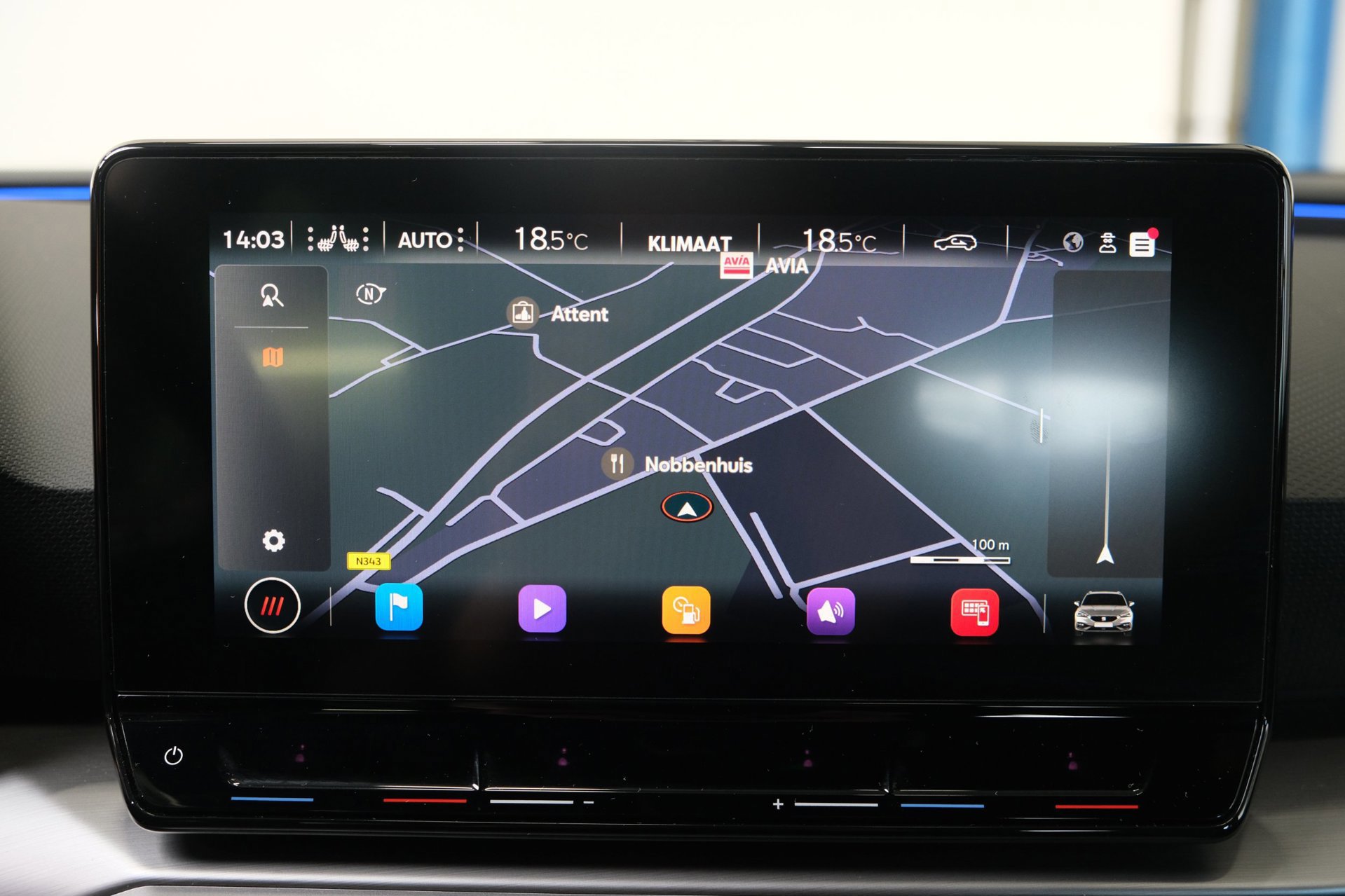 Seat Leon Sportstourer 1.5 eTSI FR Business Intense (2022), foto 17