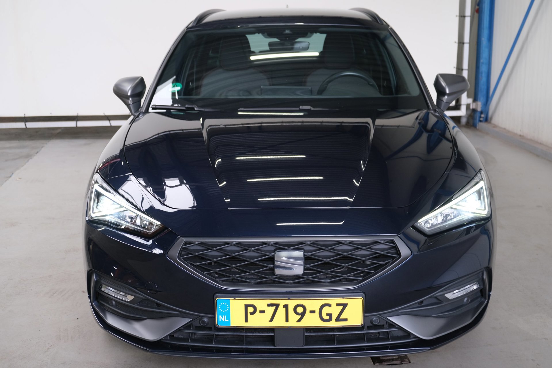 Seat Leon Sportstourer 1.5 eTSI FR Business Intense (2022), foto 3