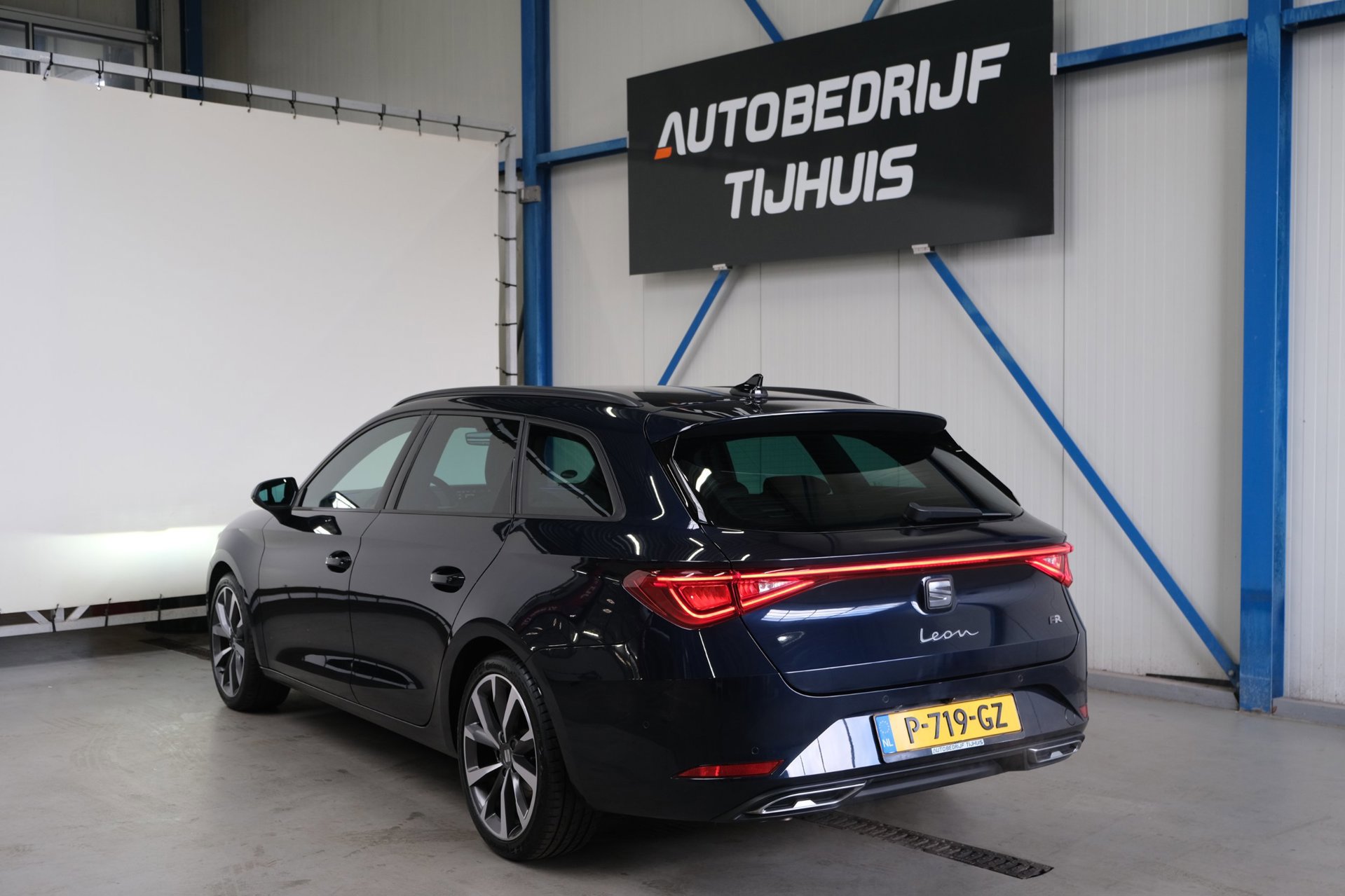 Seat Leon Sportstourer 1.5 eTSI FR Business Intense (2022), foto 4