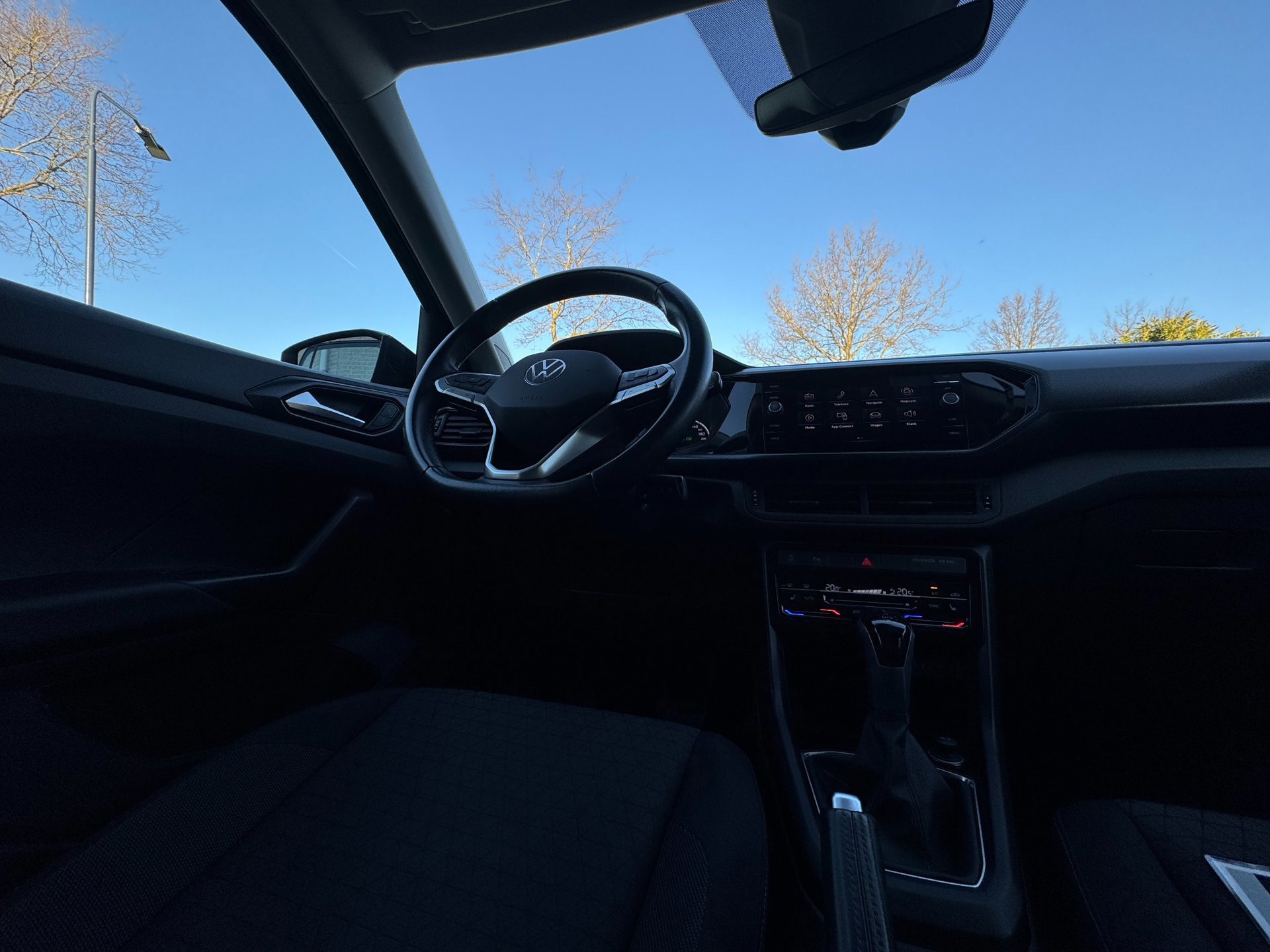 Volkswagen T-Cross 1.0 TSI Life CAMERA (2022), foto 12