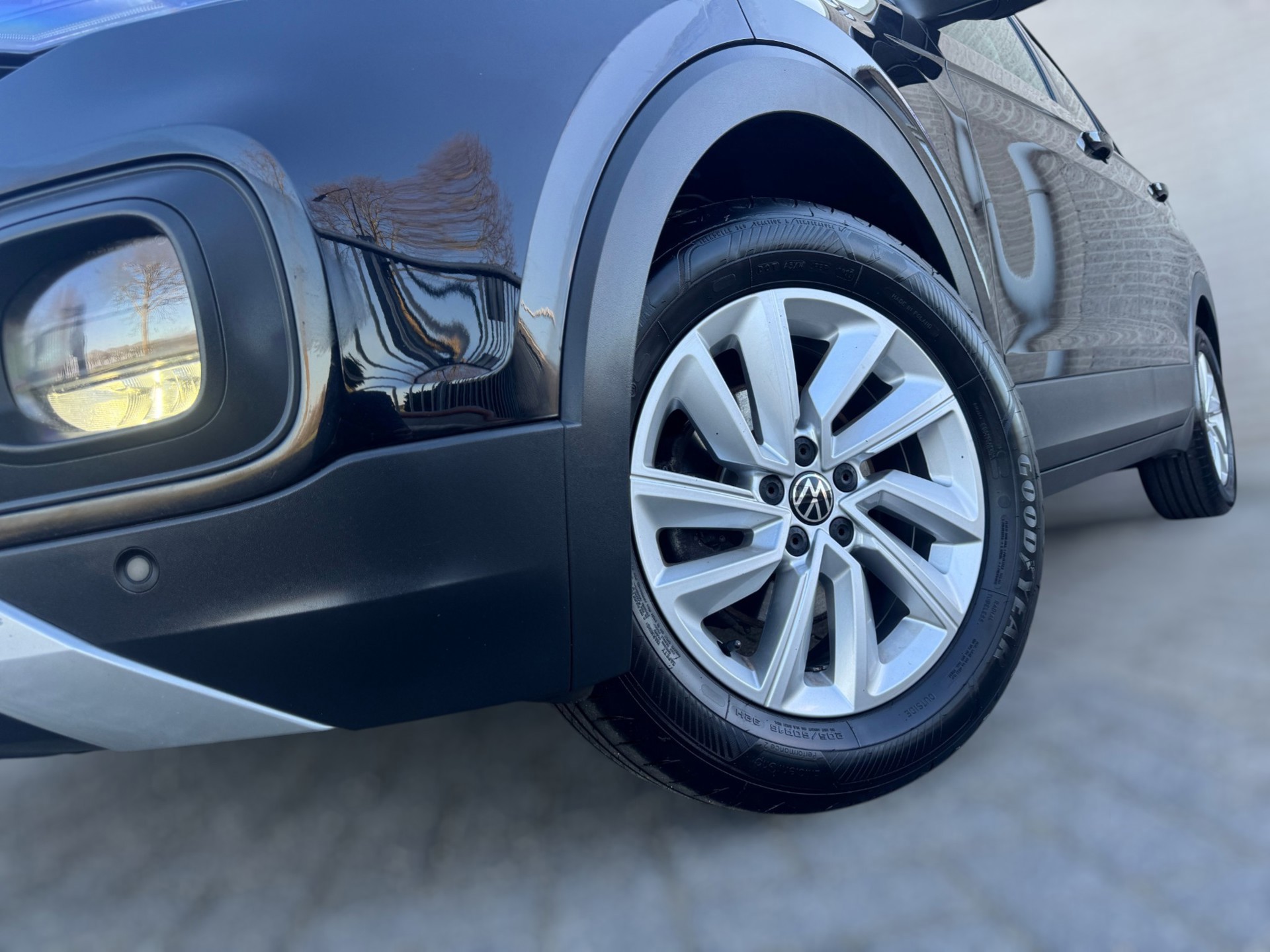 Volkswagen T-Cross 1.0 TSI Life CAMERA (2022), foto 3