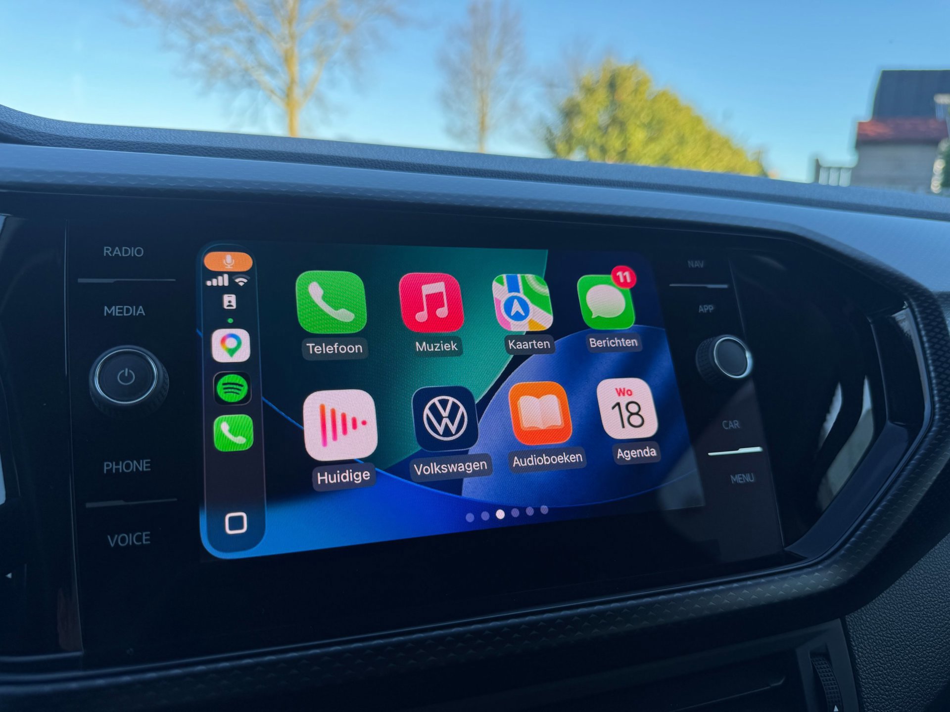 Volkswagen T-Cross 1.0 TSI Life CAMERA (2022), foto 25