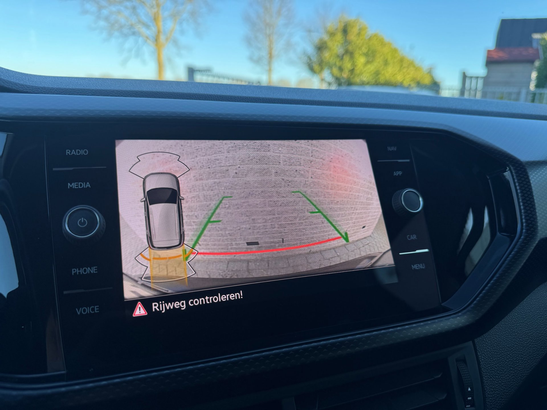 Volkswagen T-Cross 1.0 TSI Life CAMERA (2022), foto 27