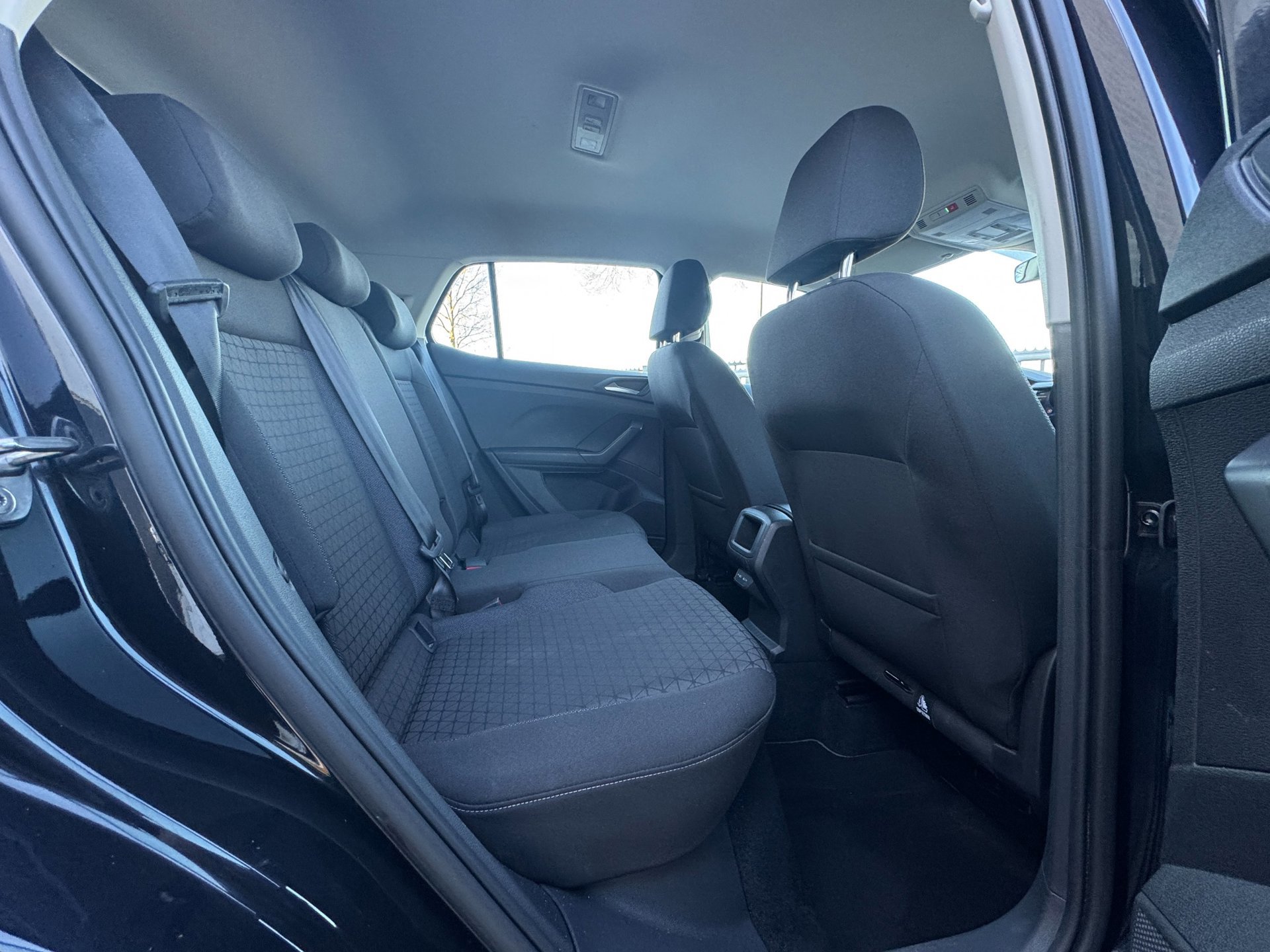 Volkswagen T-Cross 1.0 TSI Life CAMERA (2022), foto 35
