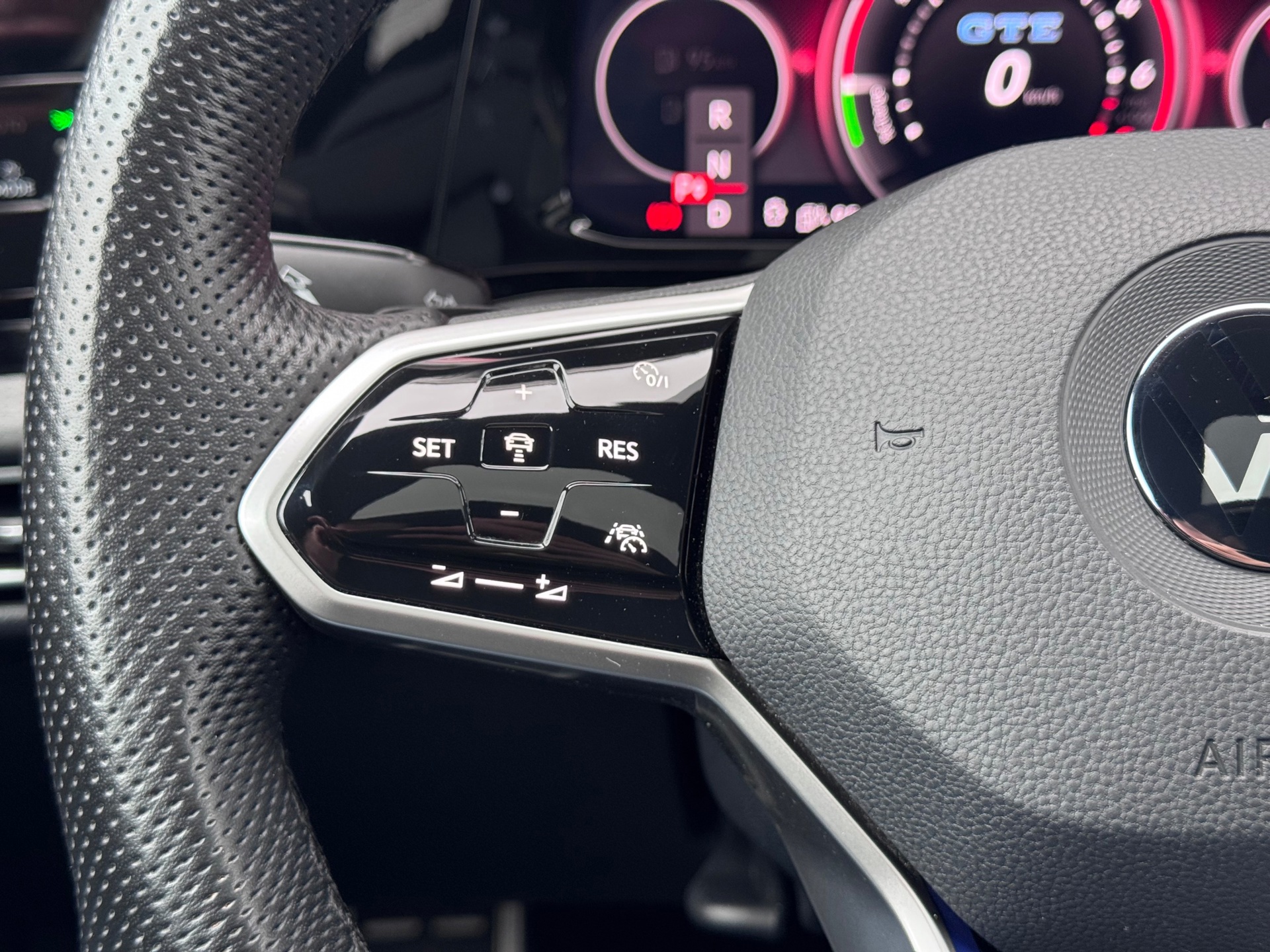 Volkswagen Golf 1.4 eHybrid GTE (2022), foto 11