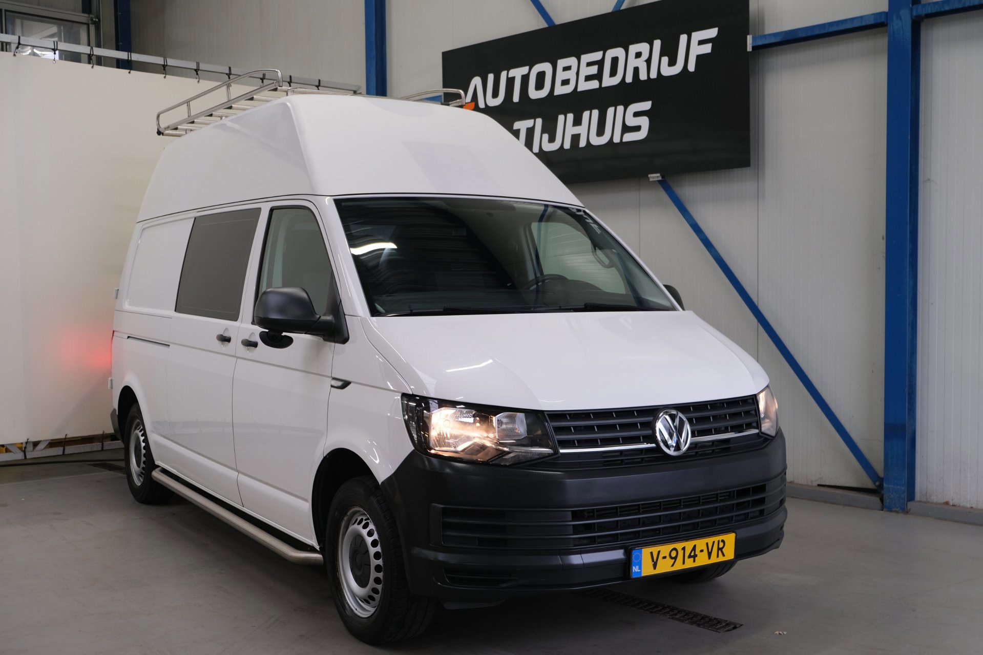 Volkswagen Transporter 2.0 TSI 150PK L2H2 Highline (2019), foto 1