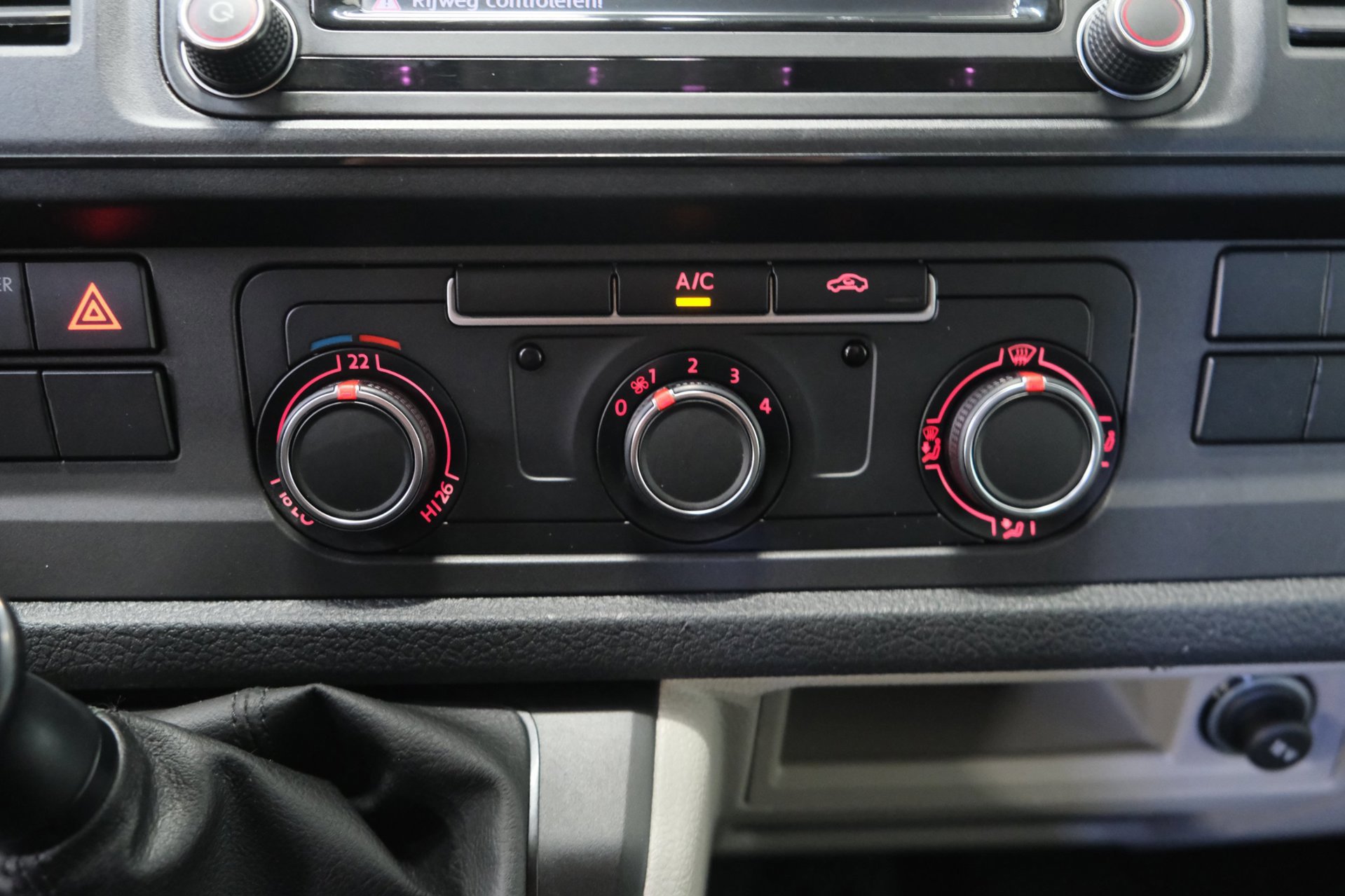 Volkswagen Transporter 2.0 TSI 150PK L2H2 Highline (2019), foto 24