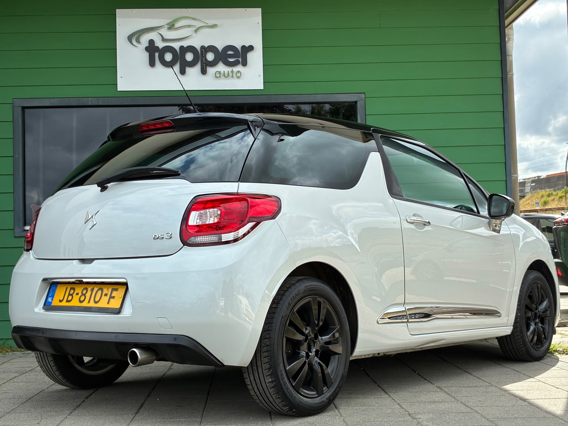 DS 3 1.2 PureTech So Chic (2016), foto 3
