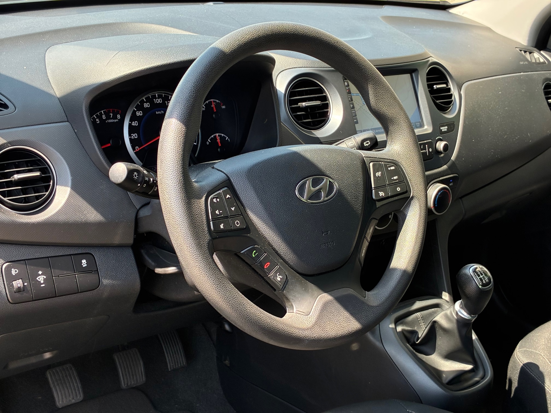 Hyundai I10 1.0i Comfort (2017), foto 12