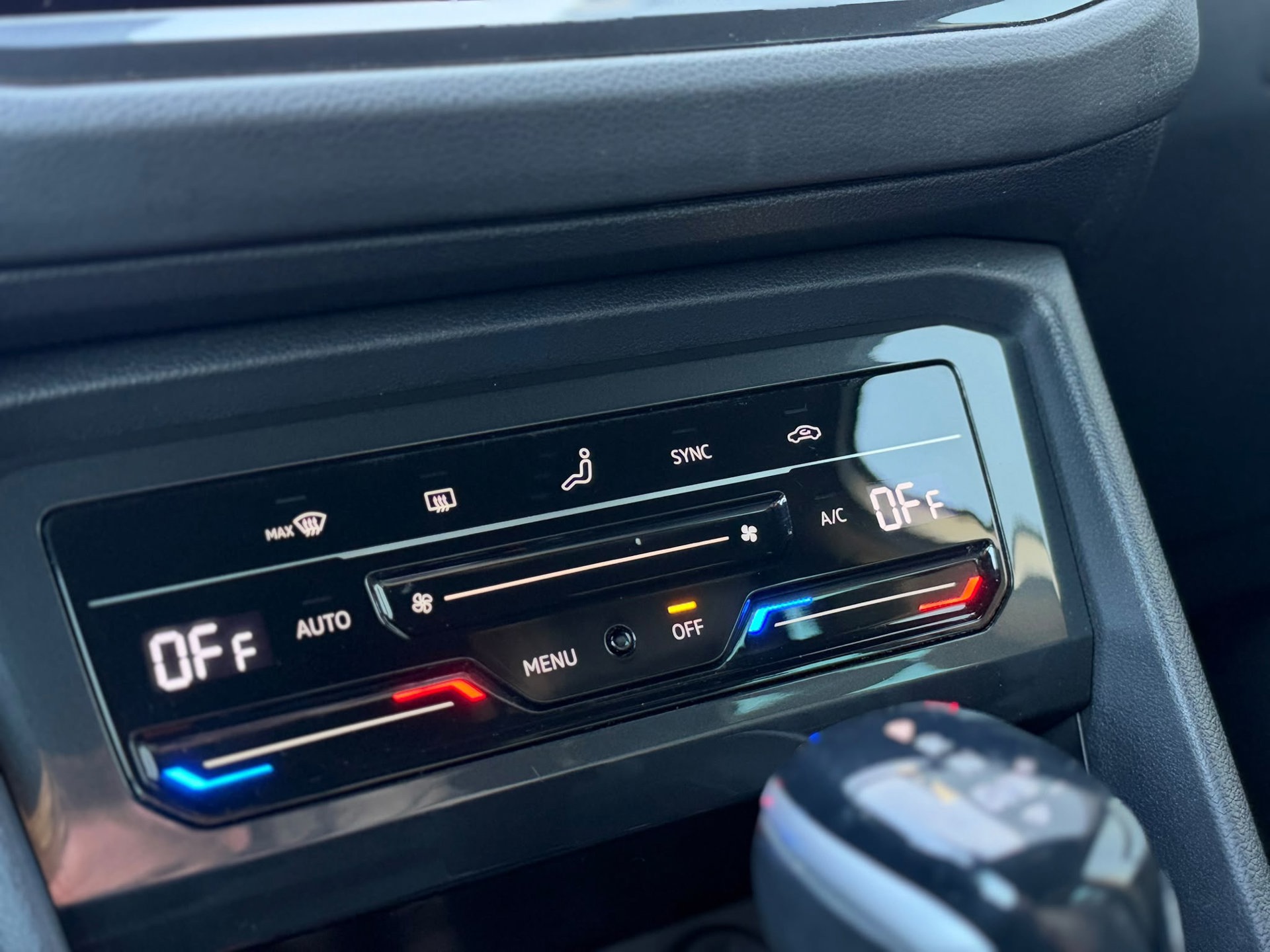 Volkswagen Tiguan 1.4 TSI eHybrid 3x R-LINE (2022), foto 12
