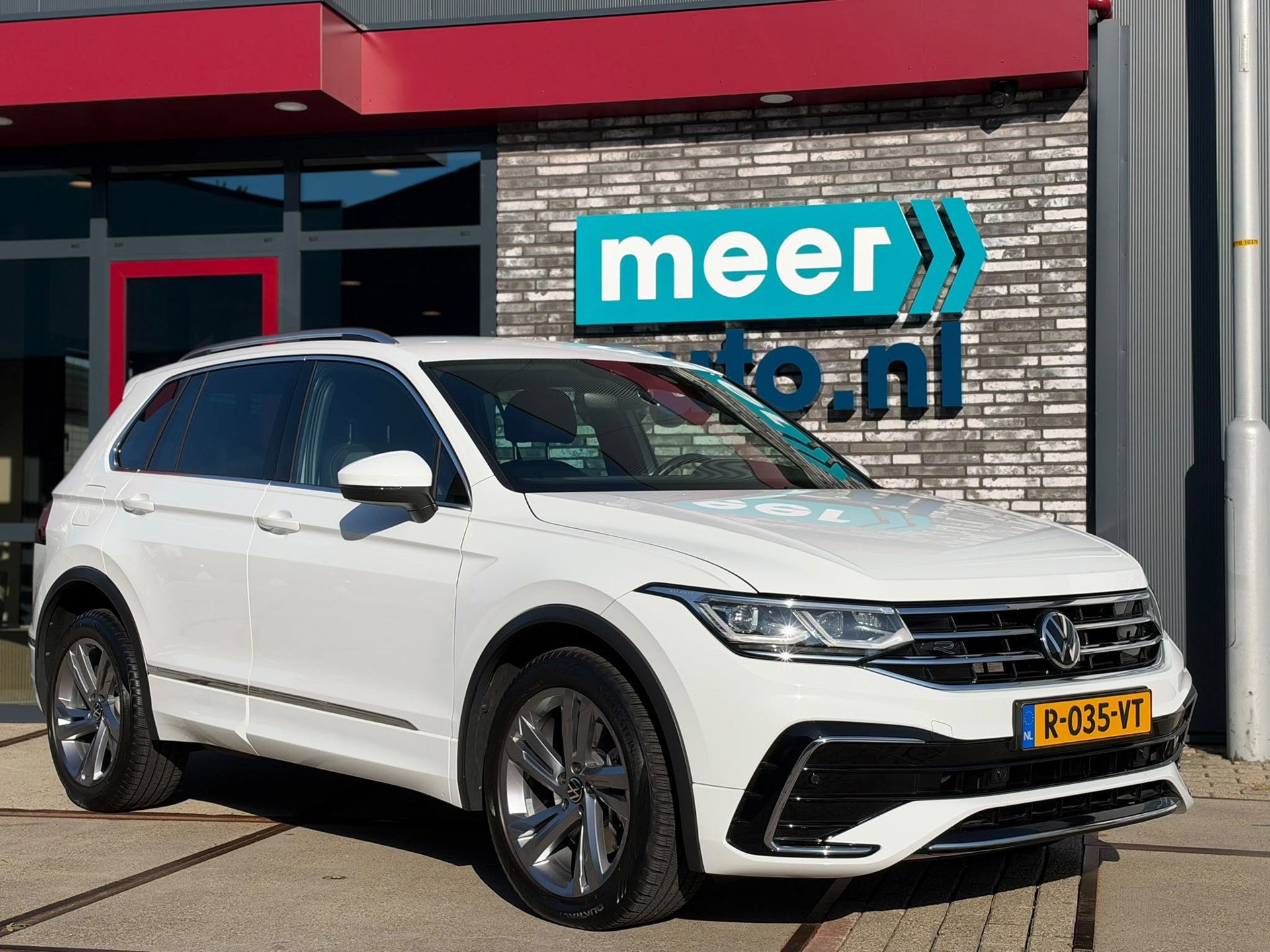 Volkswagen Tiguan 1.4 TSI eHybrid 3x R-LINE (2022), foto 15