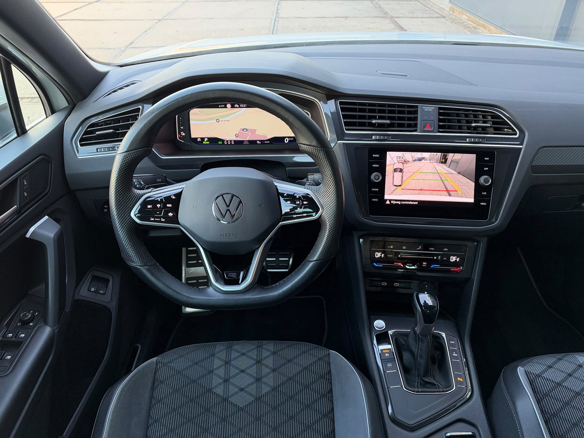 Volkswagen Tiguan 1.4 TSI eHybrid 3x R-LINE (2022), foto 16