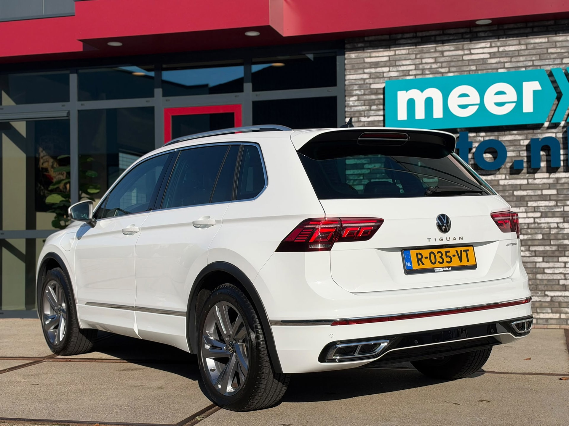 Volkswagen Tiguan 1.4 TSI eHybrid 3x R-LINE (2022), foto 19